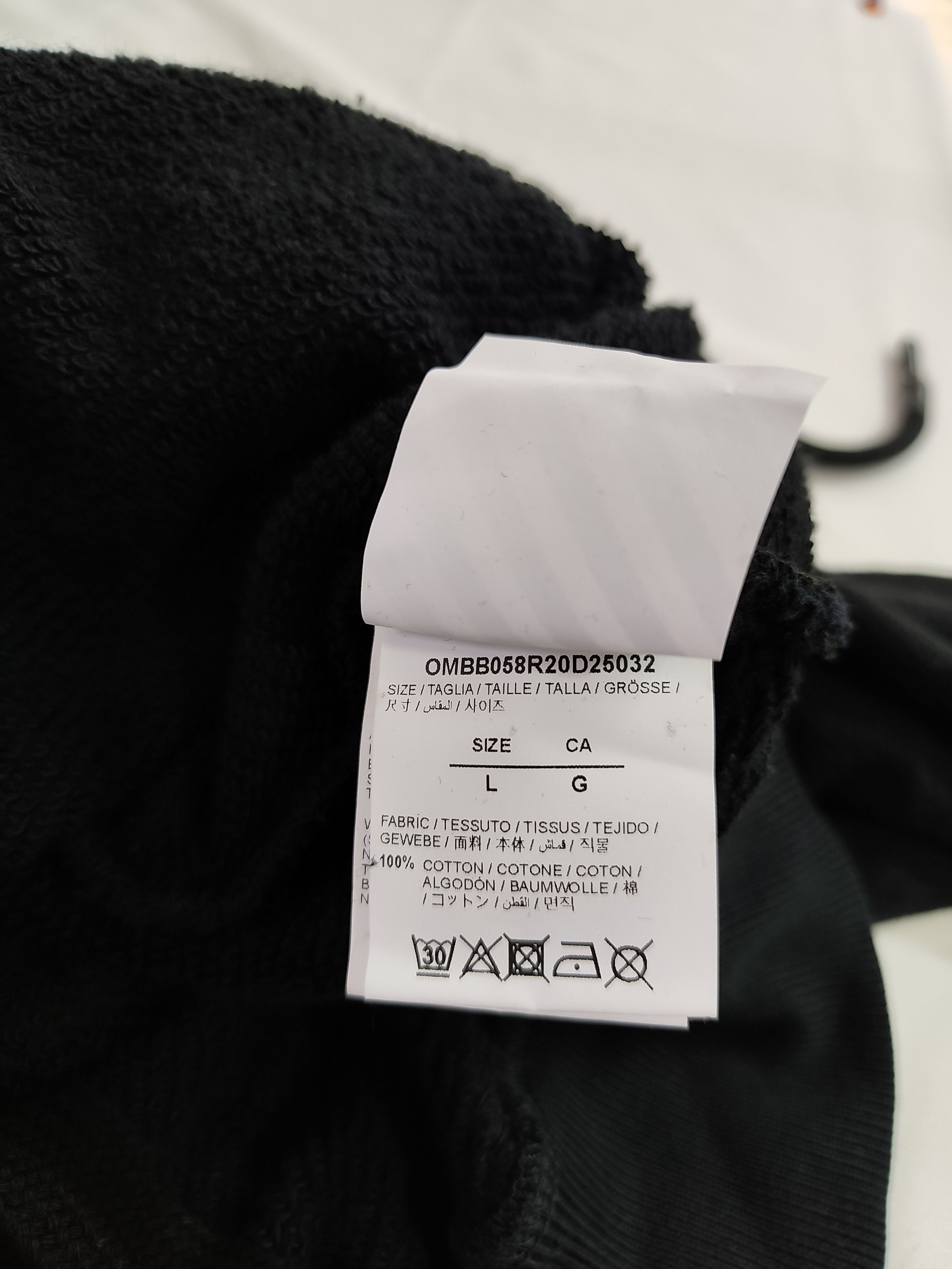 Off-White Off-White "Hoodie" Size US L / EU 52-54 / 3 - 7 Thumbnail