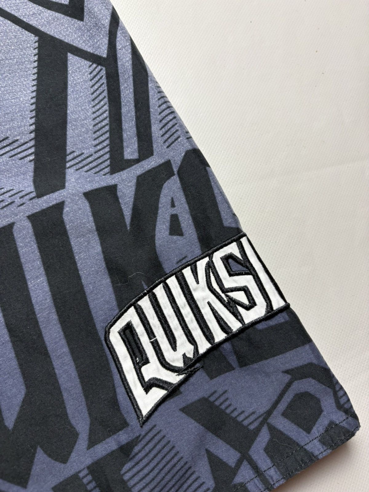 Quiksilver Vintage Quiksilver Monogram Swiming Shorts Size US 30 / EU 46 - 5 Thumbnail