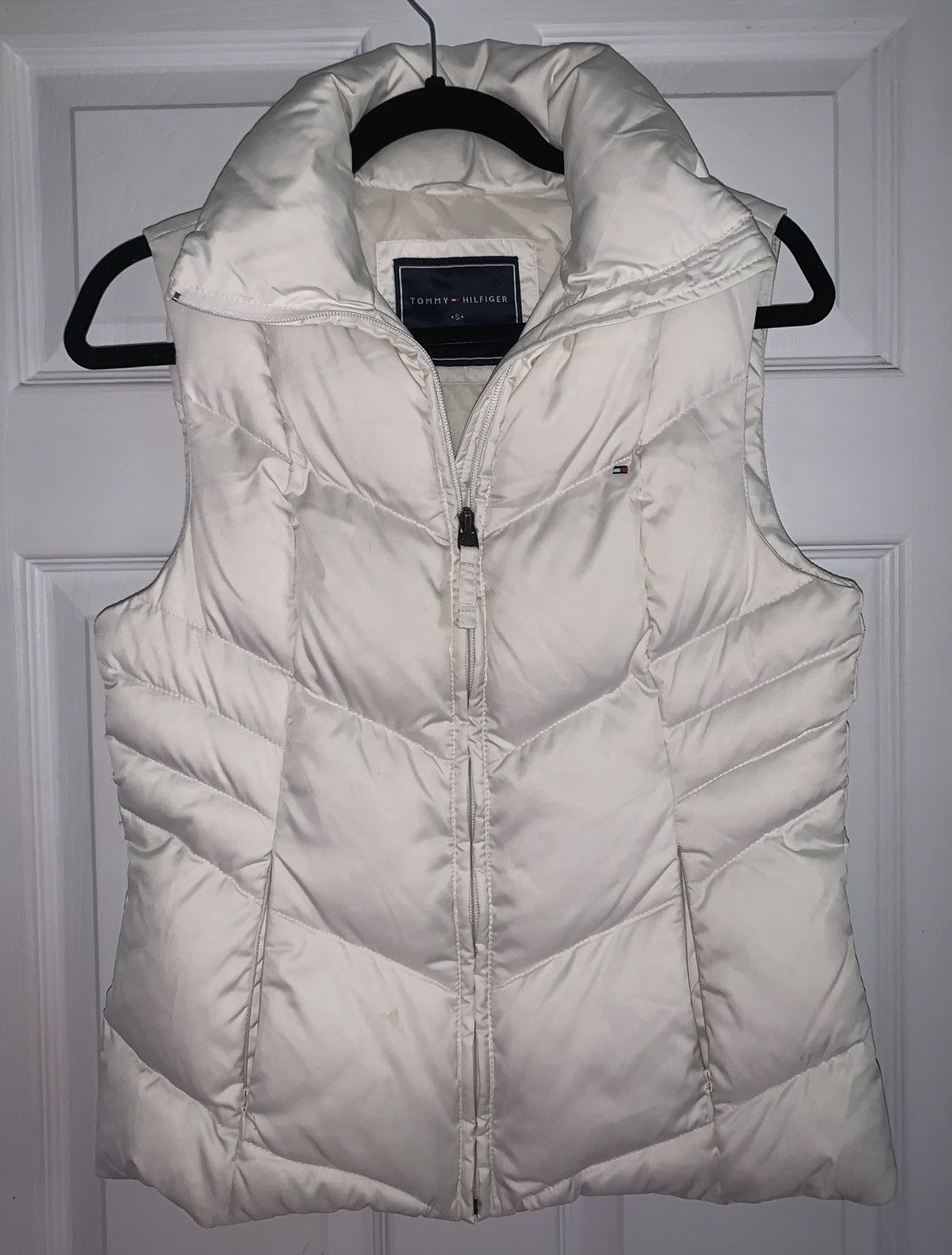 Tommy Hilfiger Tommy Hilfiger Womens Vest Size S / US 4 / IT 40 - 1 Thumbnail