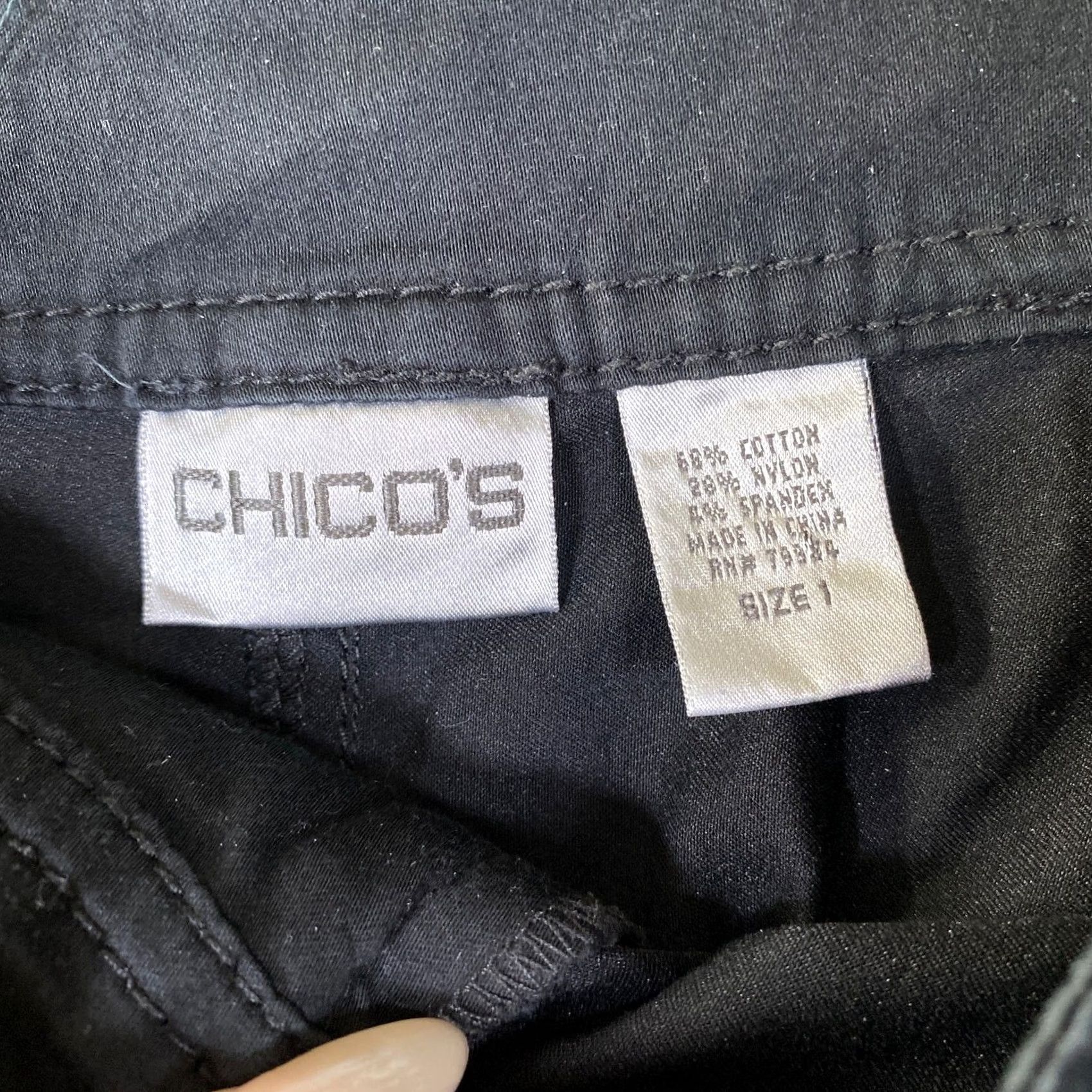 Vintage Chicos Womens Pants Black Cargo Crop Capris Techwear Utility Stretch M Size 32" / US 10 / IT 46 - 4 Thumbnail