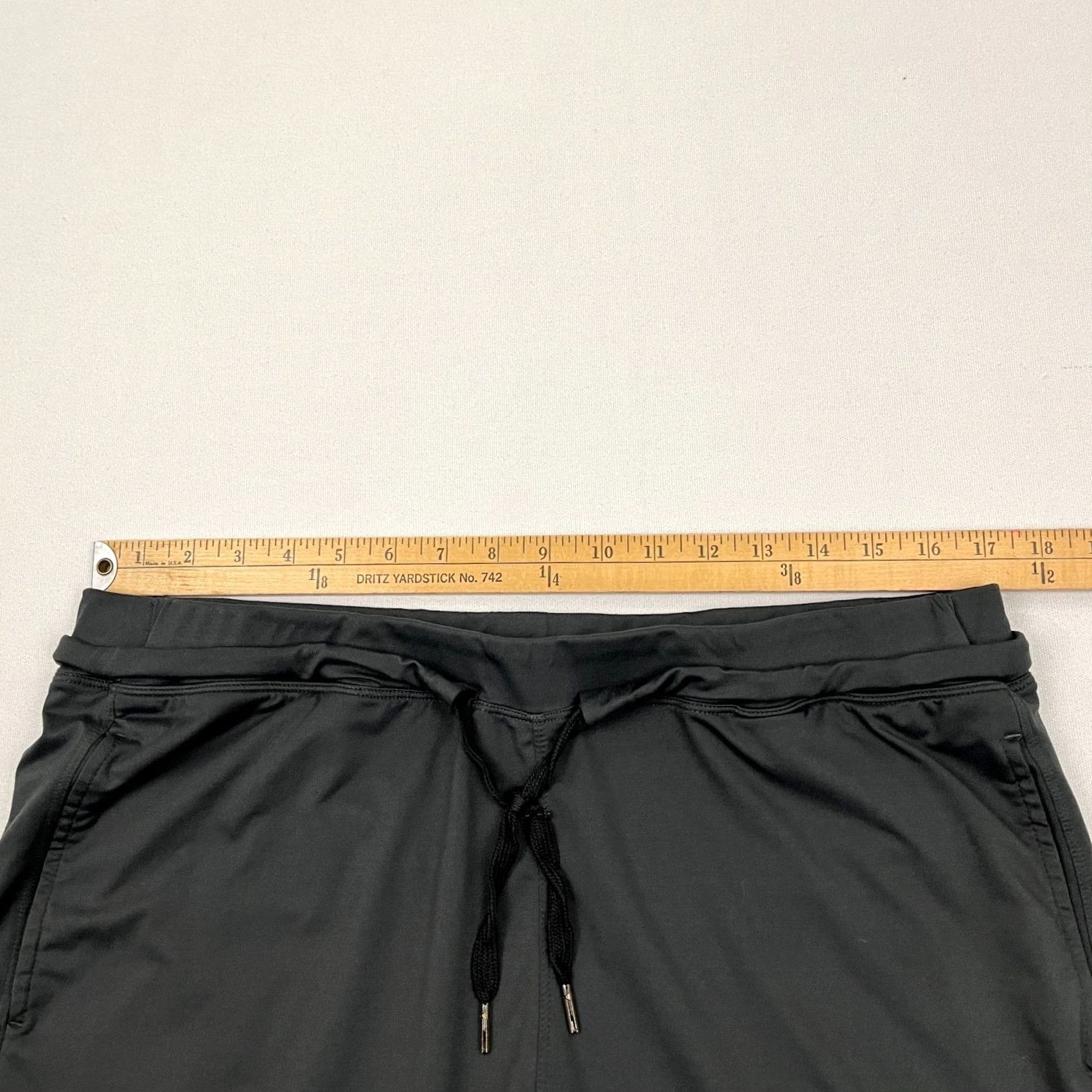 Primitive Born Primitive Jogger Pants Men XL Gray Active Stretch x 30" Inseam Athletic Regular Size Tapered Waist 34 in Pockets Sports Gym Running Training Size US 36 / EU 52 - 3 Thumbnail