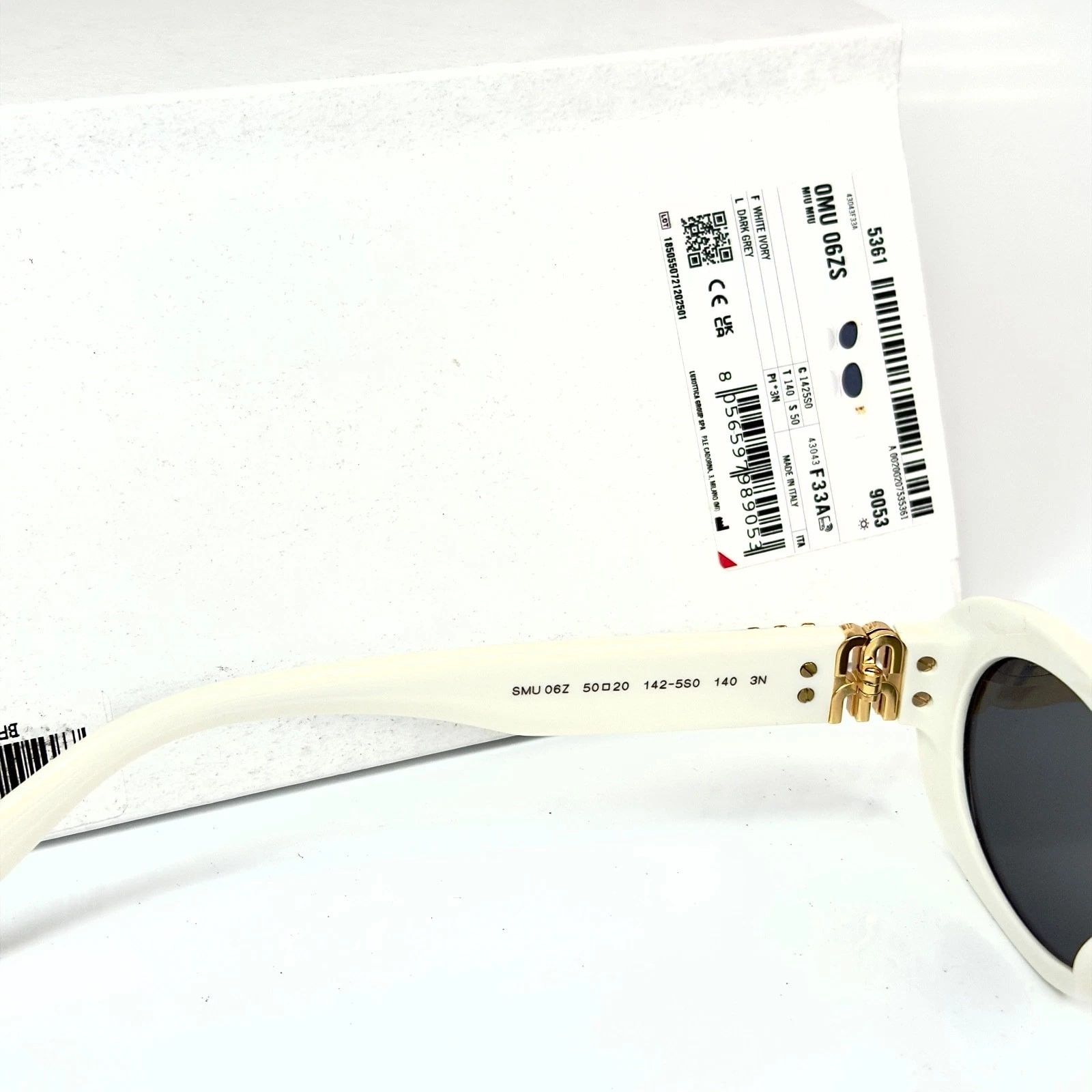 Miu Miu MIU MIU MU06ZS GLIPMSE LOGO 06Z White Logo Oval Luxury Size ONE SIZE - 8 Thumbnail