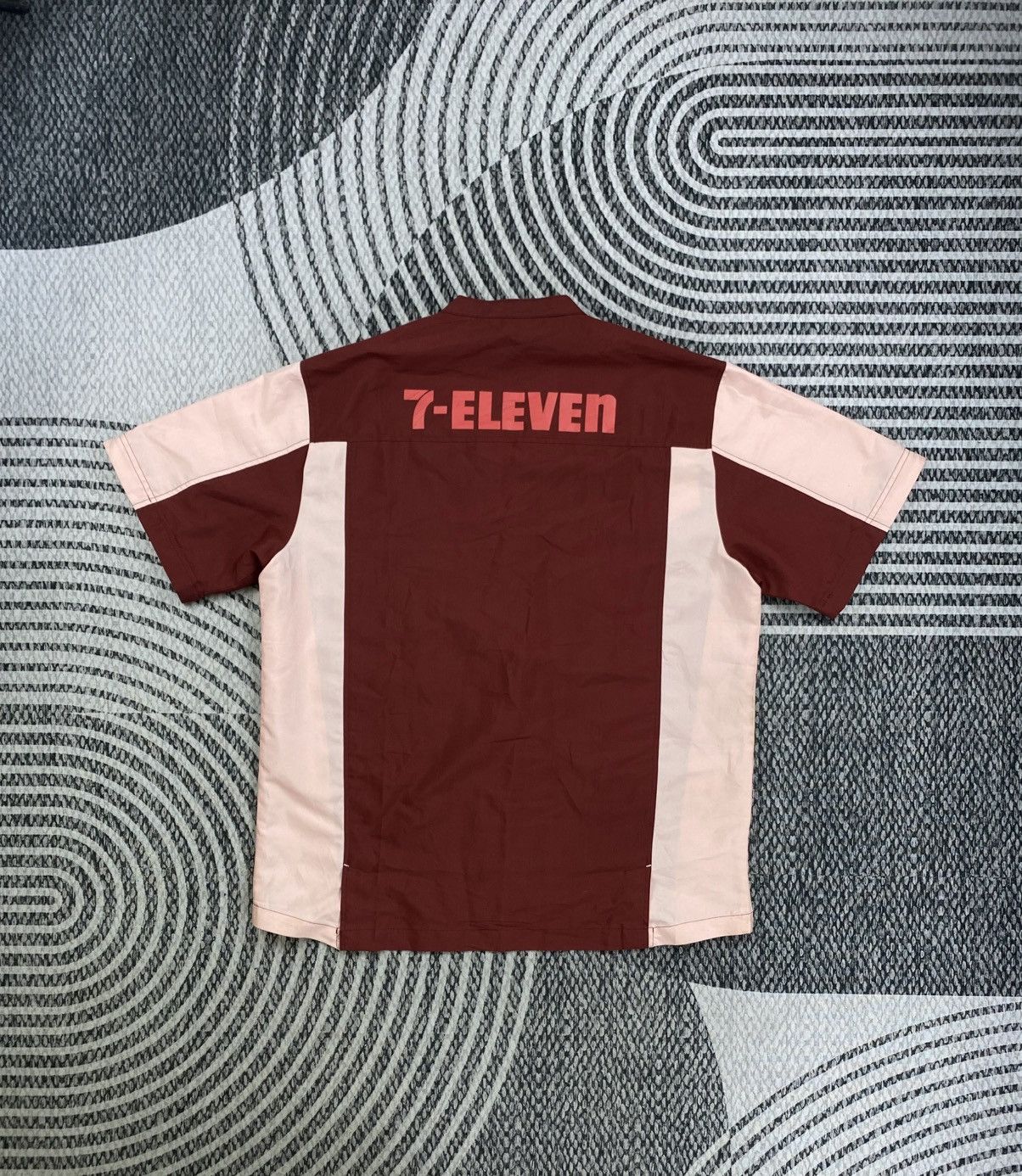 Japanese Brand Vintage 7 Eleven Uniform Zipper Maroon Jacket Size US M / EU 48-50 / 2 - 2 Thumbnail