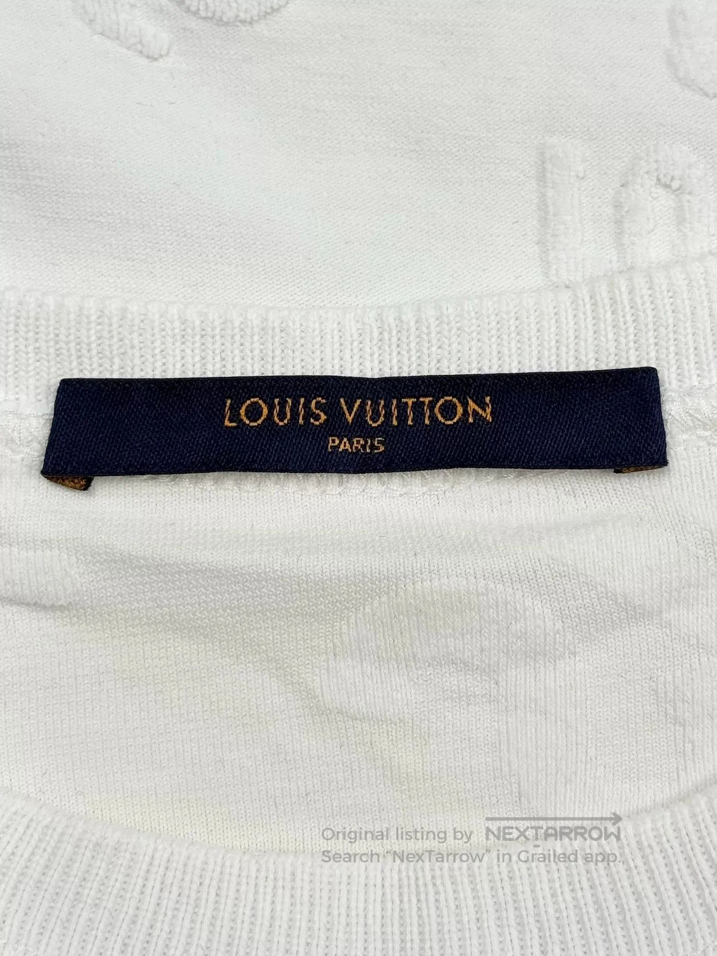 Louis Vuitton Louis Vuitton Embossed Short Sleeve T-Shirt. Size US XL / EU 56 / 4 - 7 Thumbnail