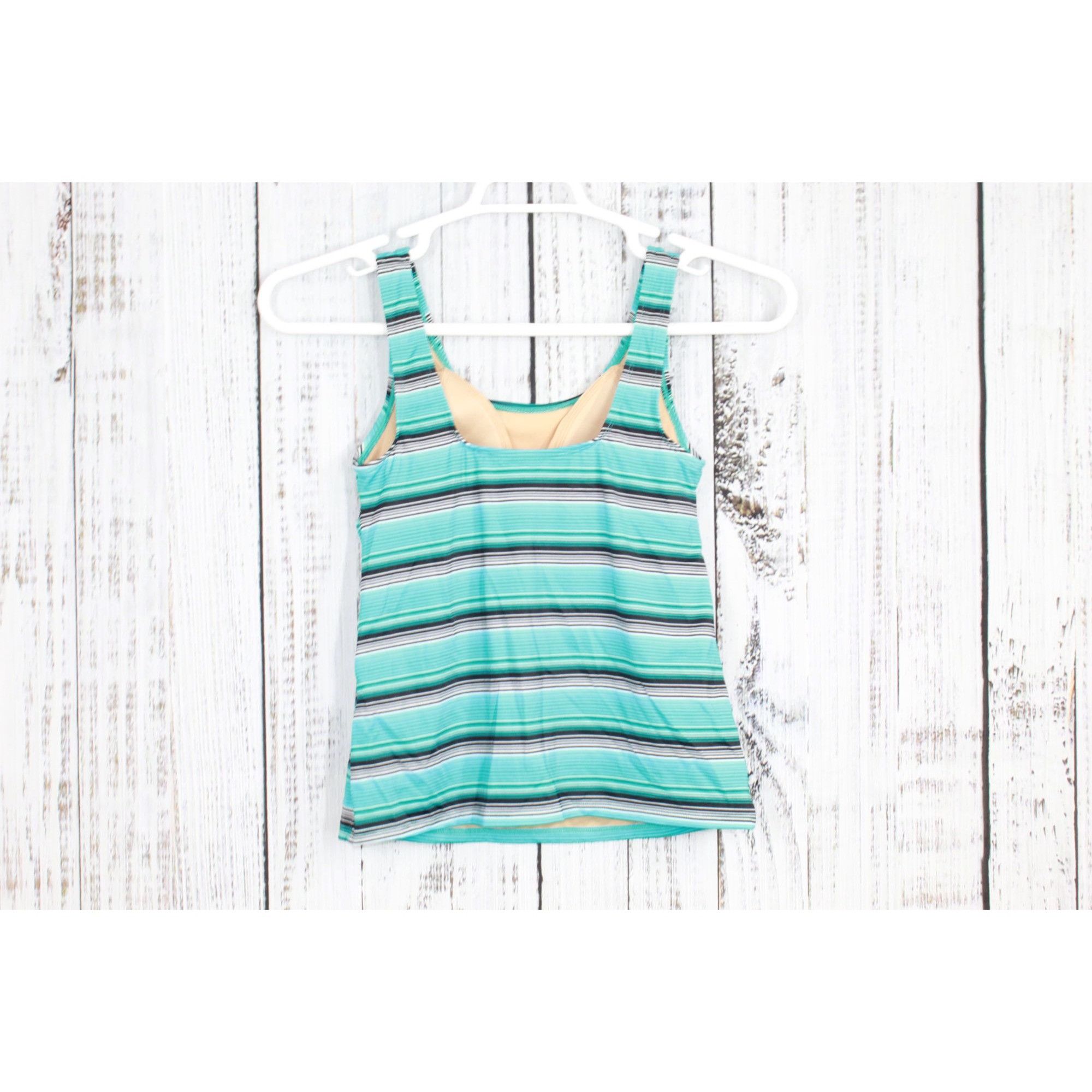 L.L. Bean LL Bean Women's Built in Bra Sunblocking Swim Tank Top Size S / US 4 / IT 40 - 4 Thumbnail
