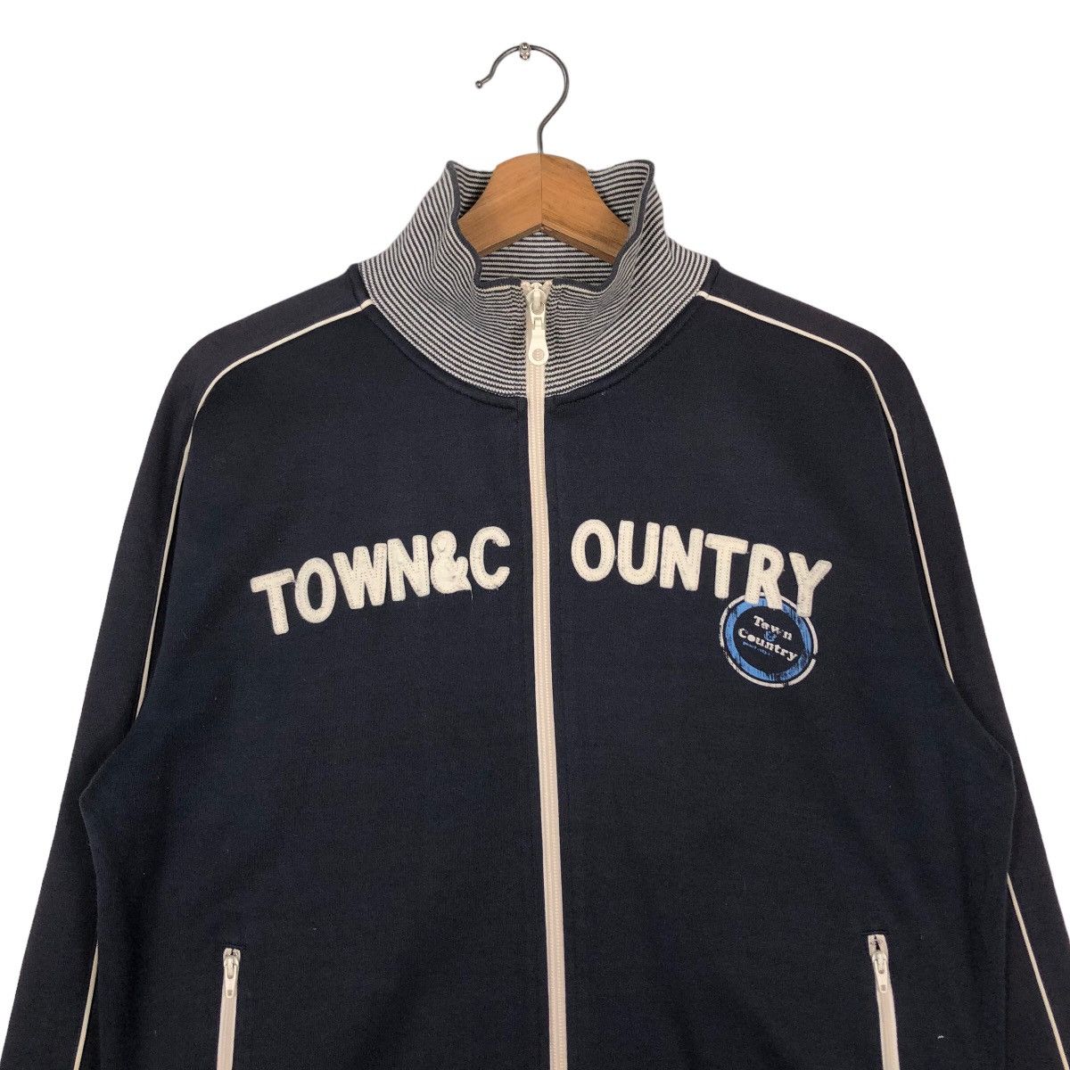 Japanese Brand 🔥Vintage Biker Jacket Zipper Town & Country Big Logo Size US M / EU 48-50 / 2 - 3 Thumbnail