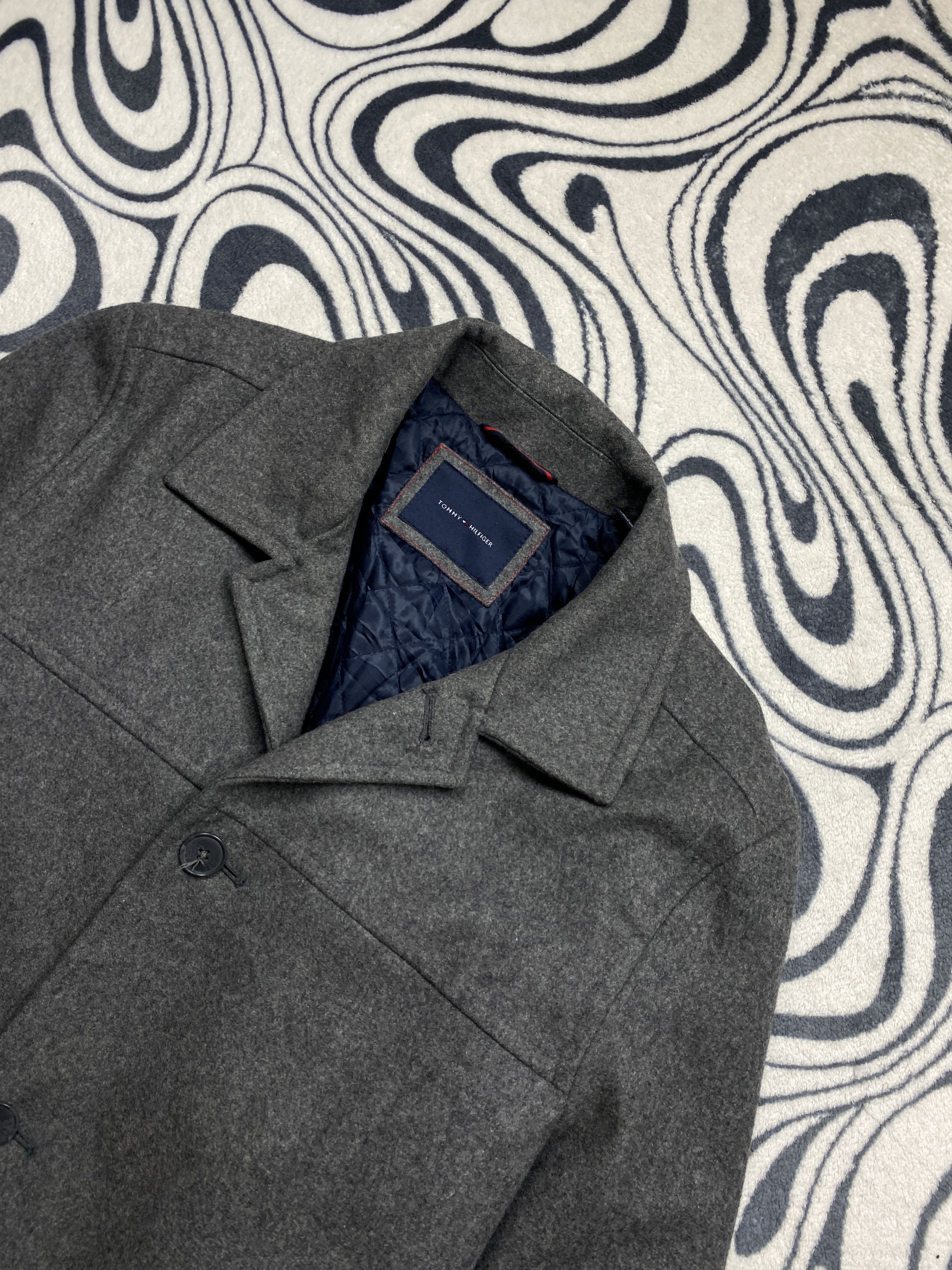 Tommy Hilfiger Tommy Hilfiger Wool Coat Size US L / EU 52-54 / 3 - 2 Thumbnail