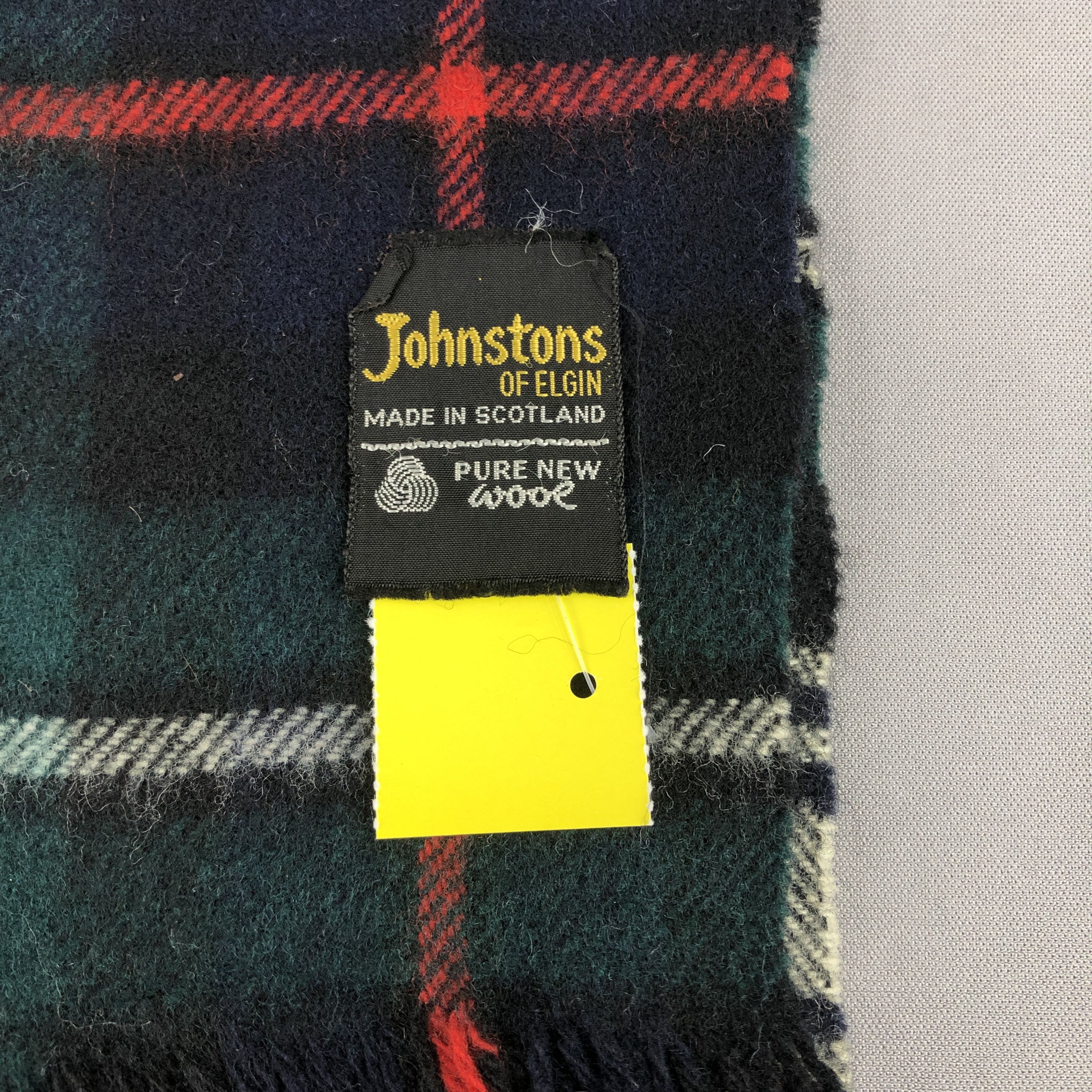 Johnstons Of Elgin Vintage Johnstons Of Elgin Wool Scarf / Muffler / Neckwear Size ONE SIZE - 4 Thumbnail
