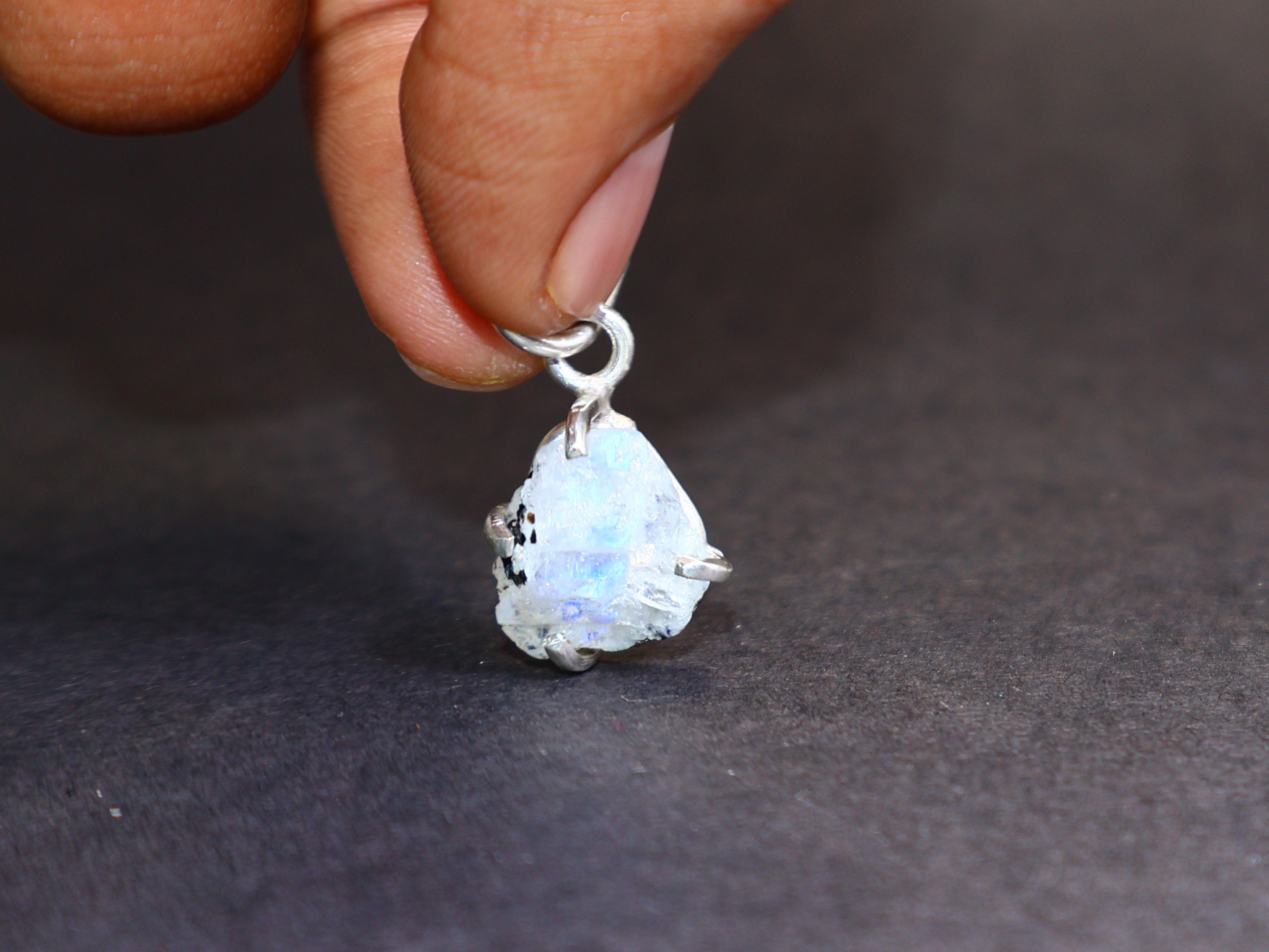 Handmade Raw Moonstone, Sterling silver Handmade Women pendant, Size ONE SIZE - 4 Thumbnail