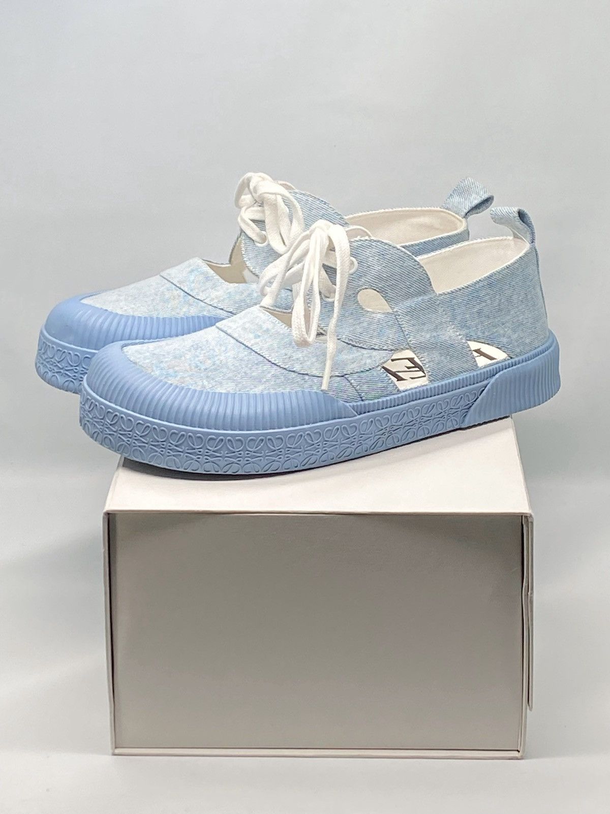 Loewe Loewe Cut-Out Platform Denim Sneakers size 39 Size US 9 / IT 39 - 12 Thumbnail
