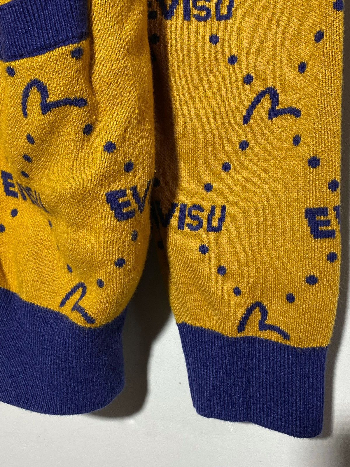 Evisu Evisu V-Neck Cardigan Monogram Pattern Rare Find Size US M / EU 48-50 / 2 - 11 Thumbnail