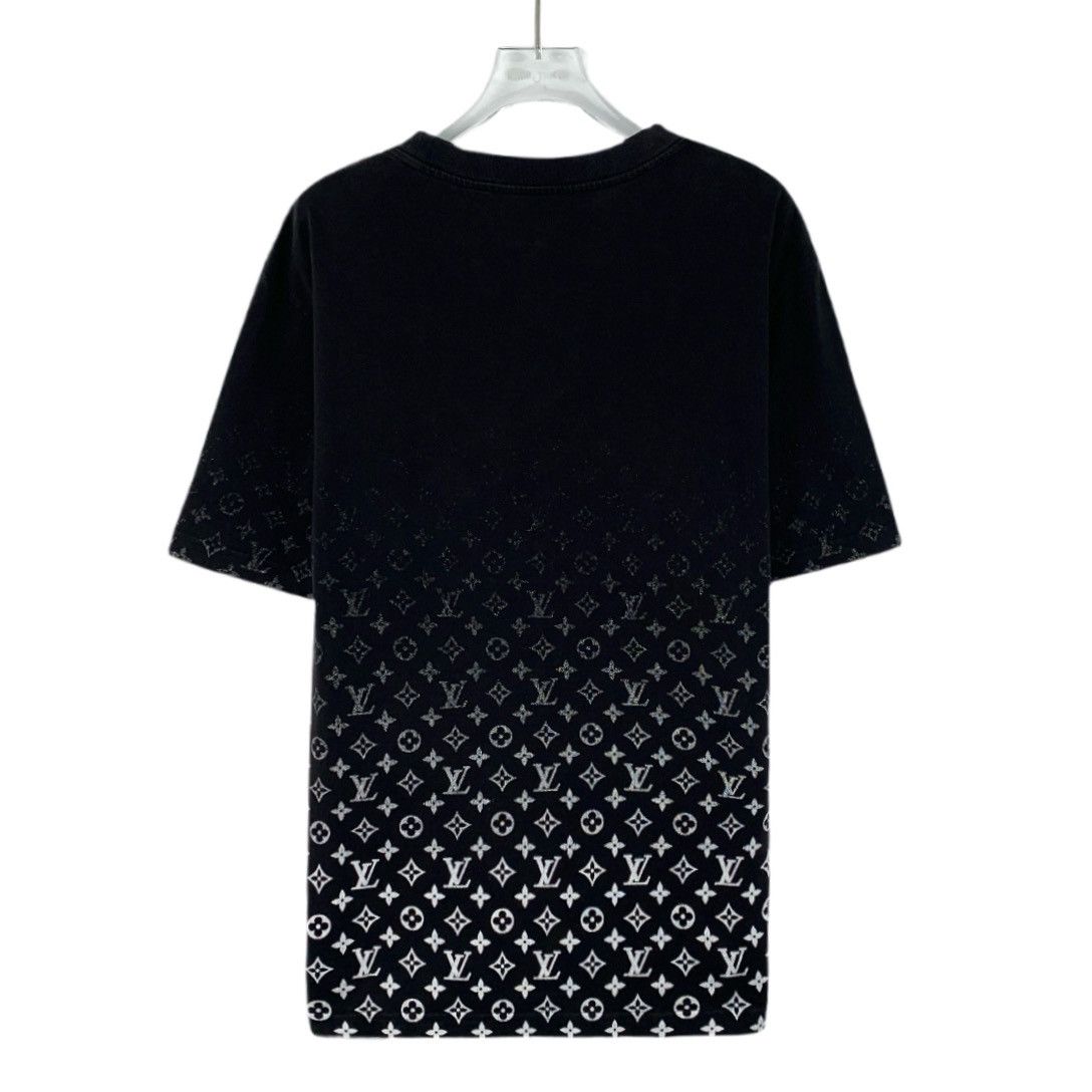 Louis Vuitton Louis Vuitton 23 collection Black Logo Gradient T-Shirt Size US XL / EU 56 / 4 - 2 Thumbnail