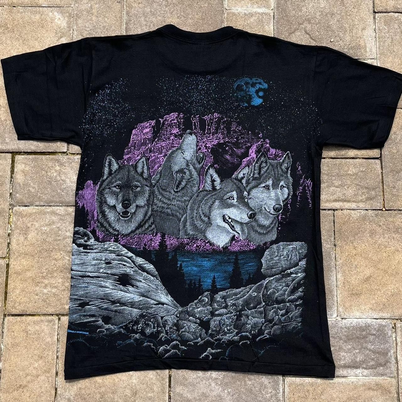 Vintage Vintage 90s Caribbean Dream Wolf Pack Animal Wildlife Tshirt Size US L / EU 52-54 / 3 - 2 Thumbnail
