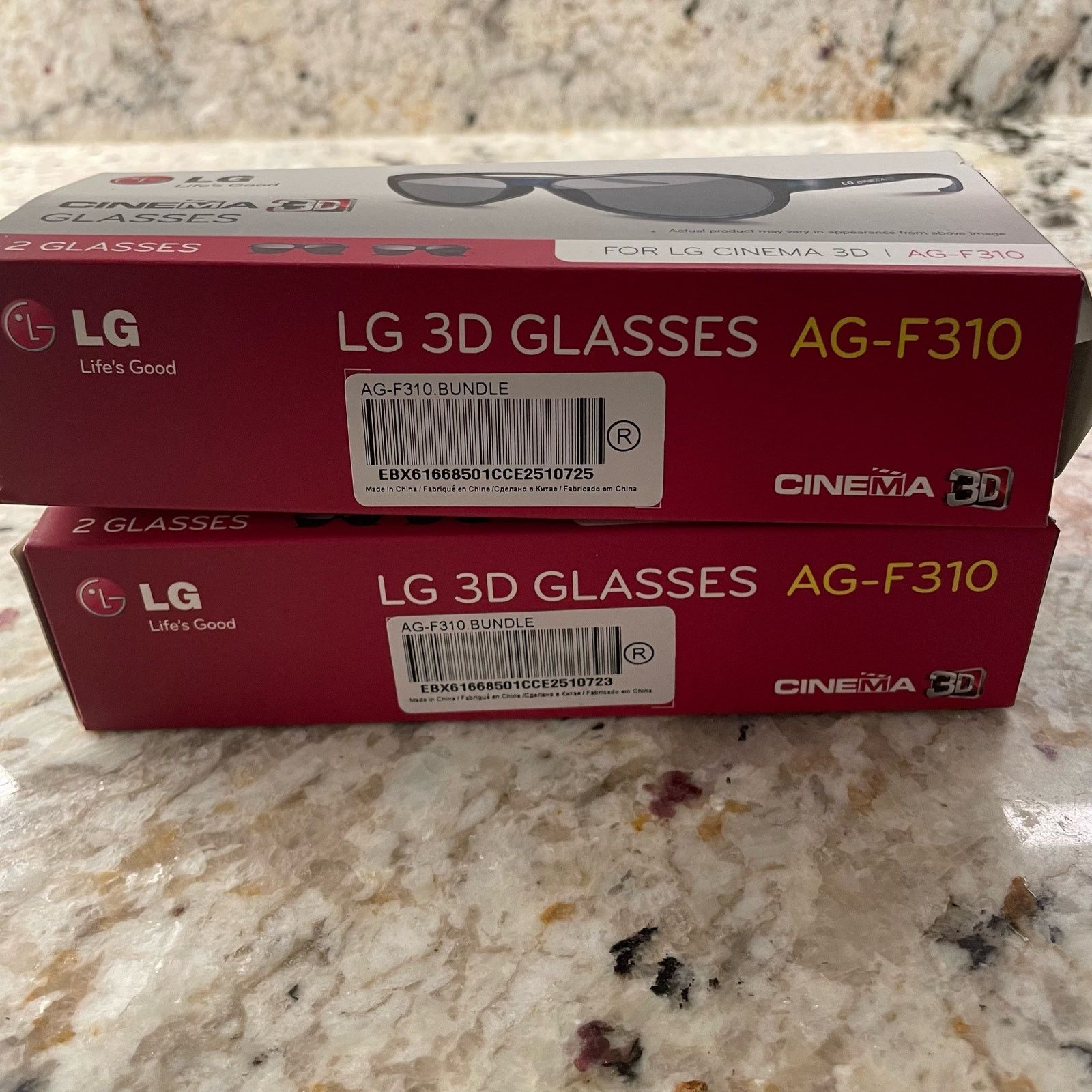 Other 1 Pair Of LG Cinema 3D Glasses AG-F310 tv movie television Size ONE SIZE - 3 Thumbnail