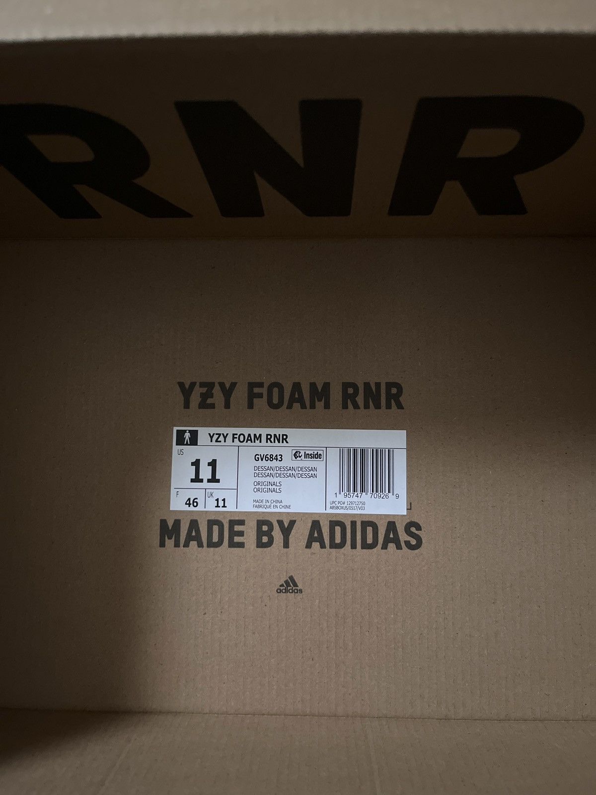 Yeezy YEEZY FOAM RNRS - Desert sand Size US 11 / EU 44 - 11 Thumbnail
