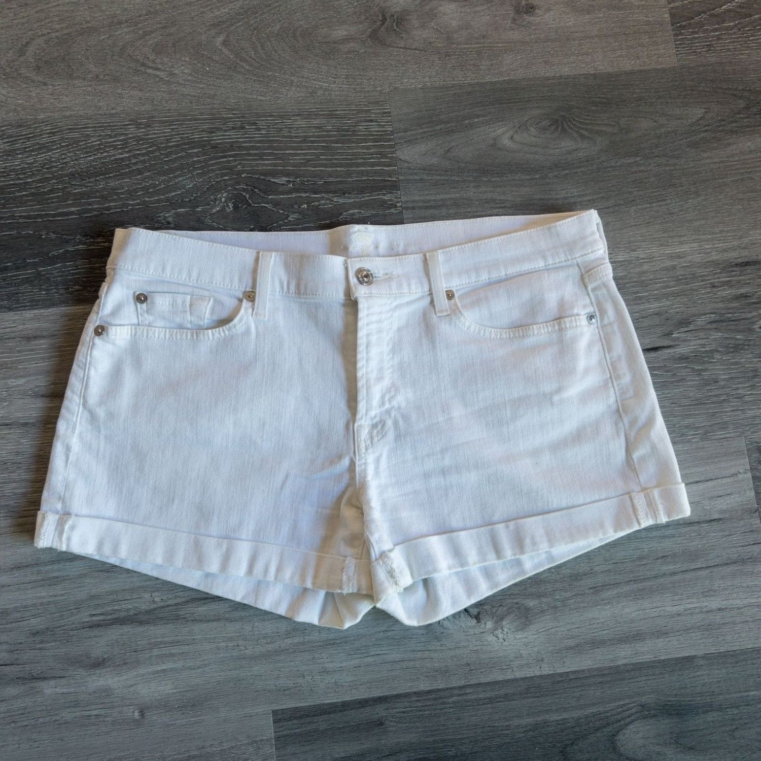 7 For All Mankind 7 For All Mankind Mens White Denim Shorts Size 31 women Size 31" - 1 Thumbnail