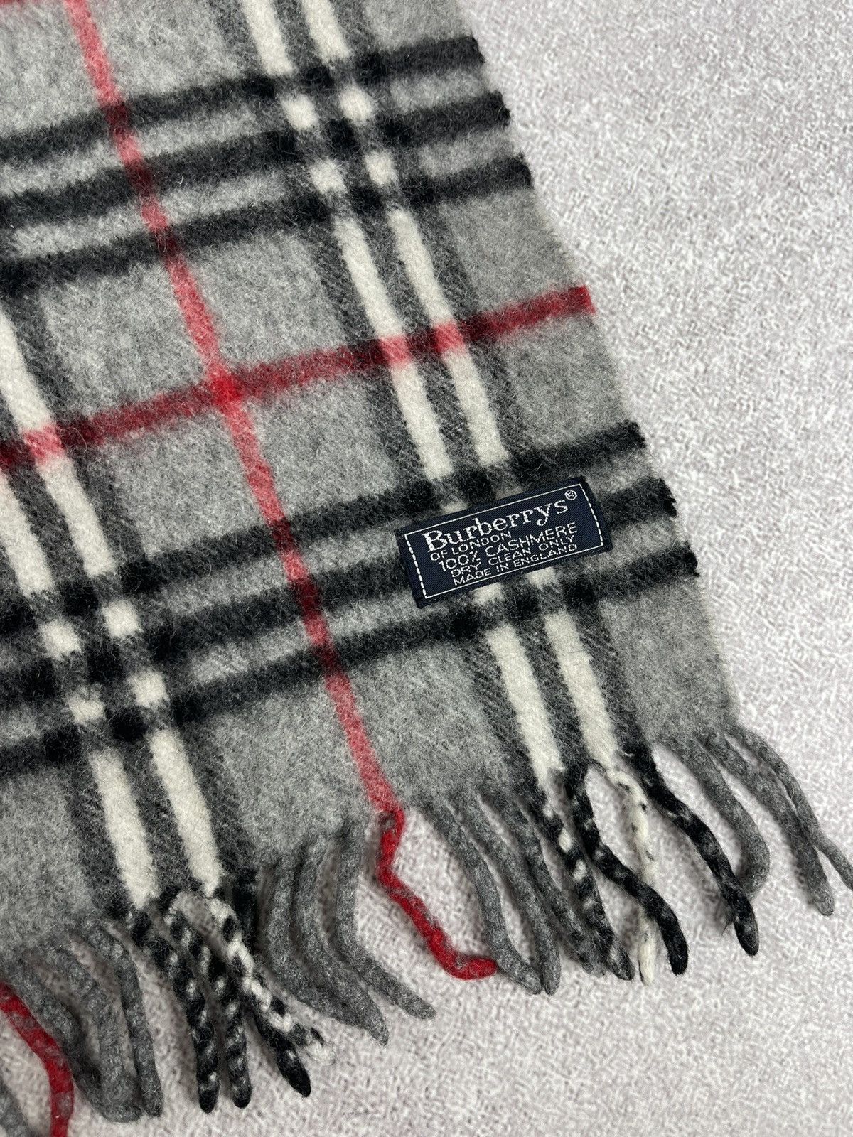 Burberry × Vintage Vintage Burberry Cashmere Scarf Muffler Novacheck Size ONE SIZE - 2 Thumbnail