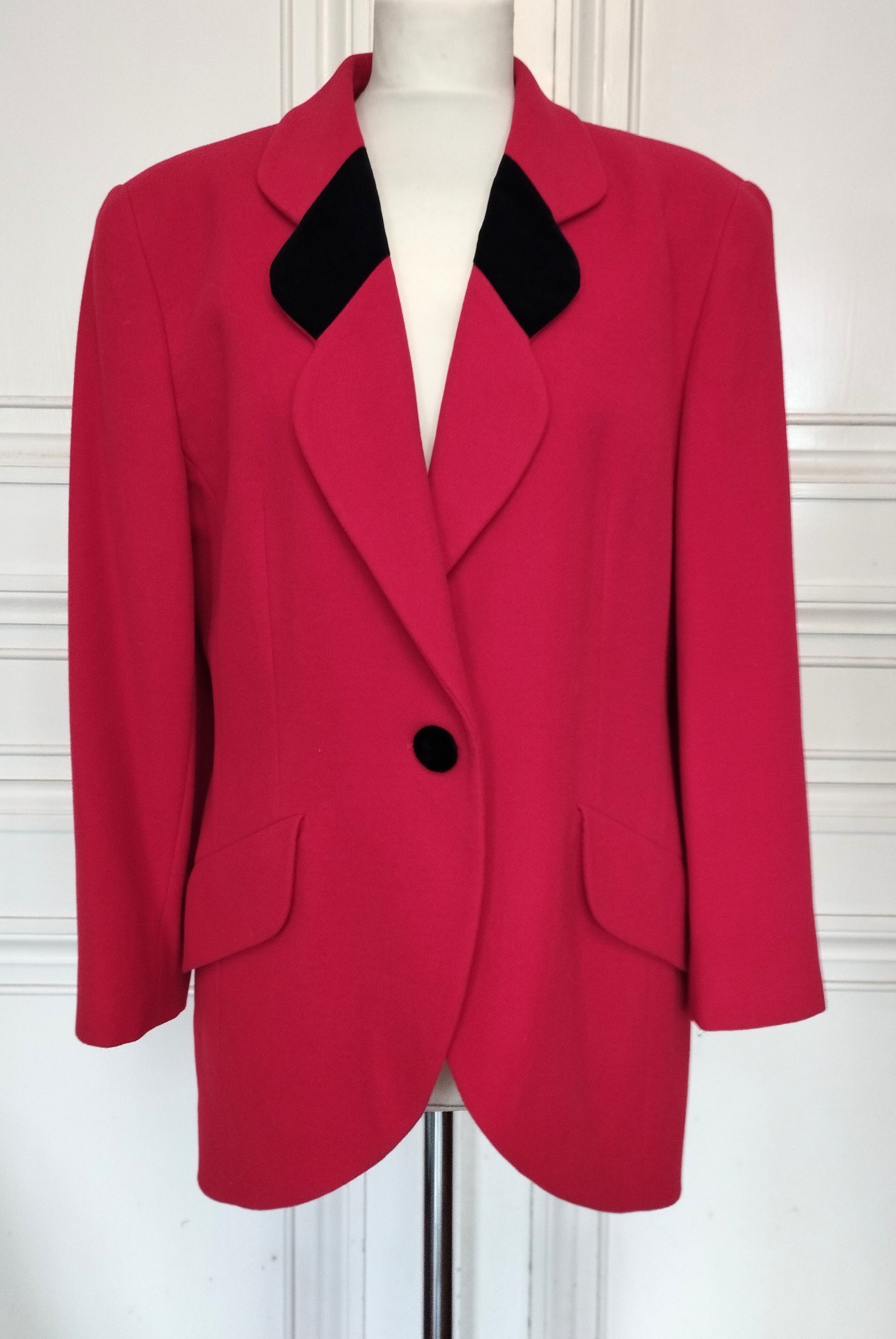 Karl Lagerfeld Karl Lagerfeld Veste Redingote Laine et Cachemire T XK/XXL Size XL / US 12-14 / IT 48-50 - 1 Thumbnail