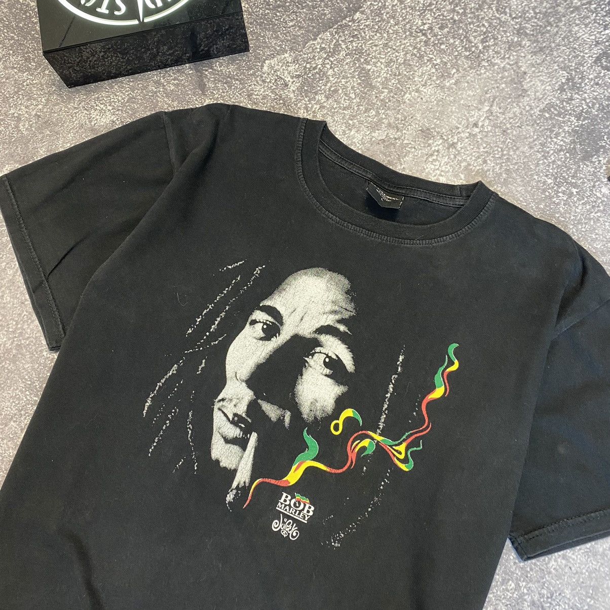 Band Tees Vintage Bob Marley big graphic logo 90’a band tee Size US L / EU 52-54 / 3 - 3 Thumbnail