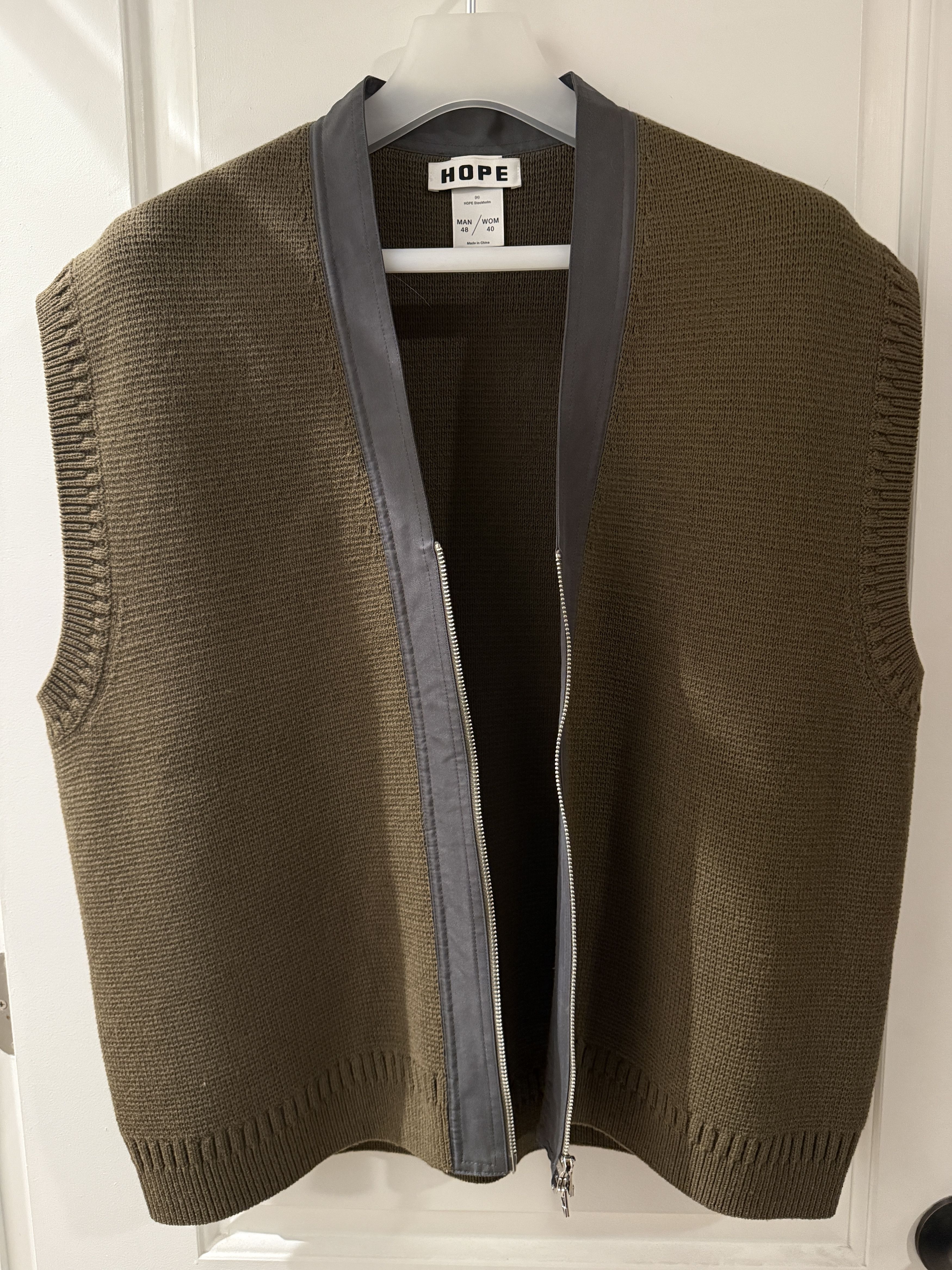 Hope Hope Olive Green Sleeveless Vest Size US M / EU 48-50 / 2 - 1 Thumbnail