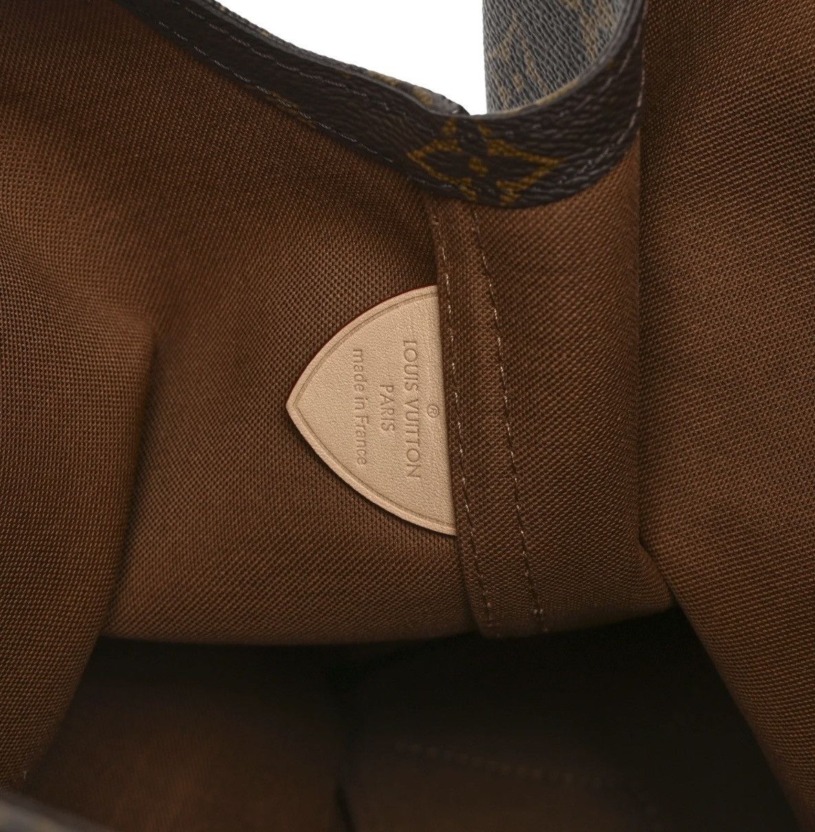 Louis Vuitton Louis Vuitton Atlantis GM Brown Monogram HandBag Size ONE SIZE - 14 Thumbnail