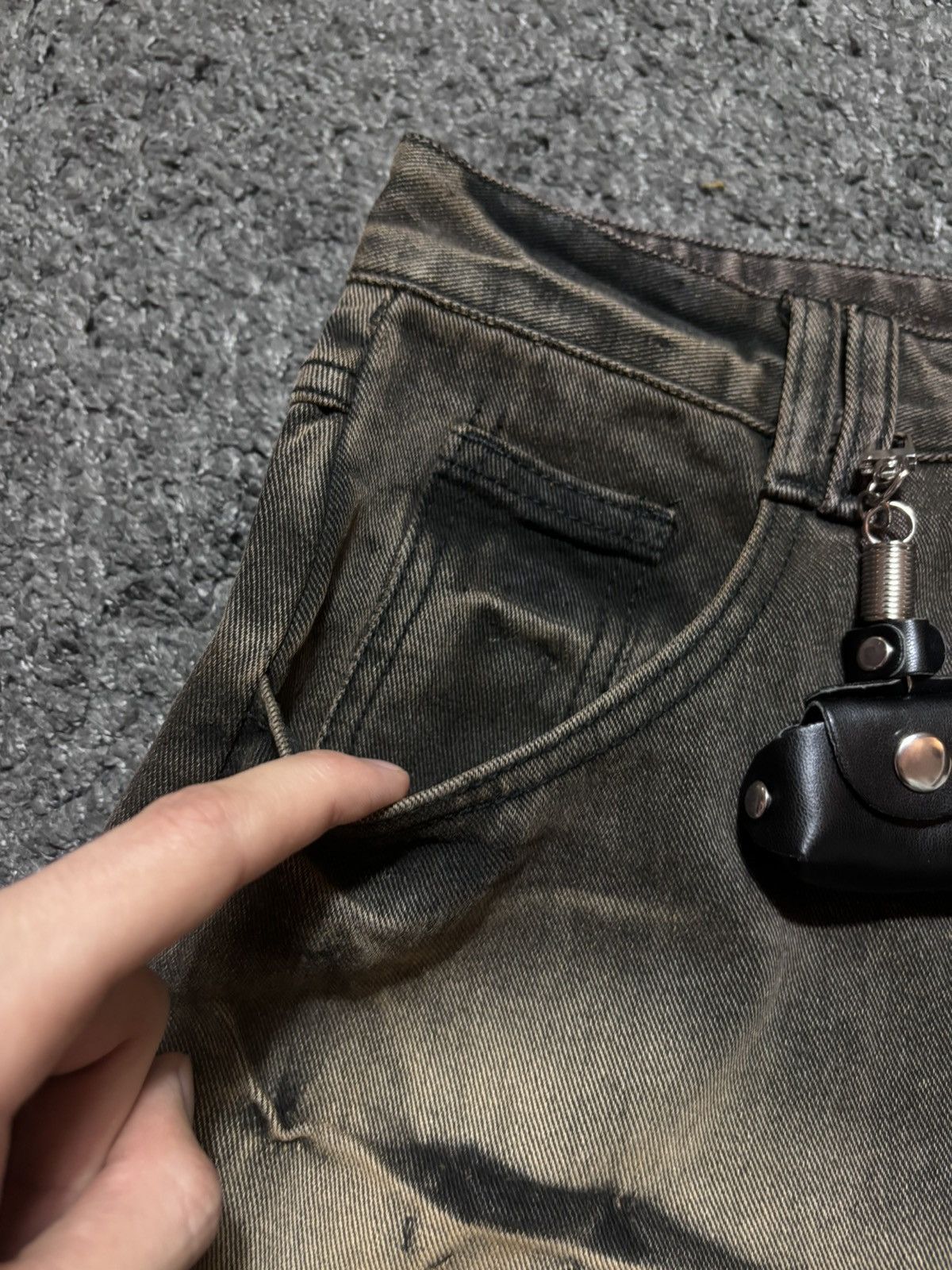 Jean × Vintage Vintage very rare wide super baggy thunder brown jeans Size US 29 - 10 Thumbnail