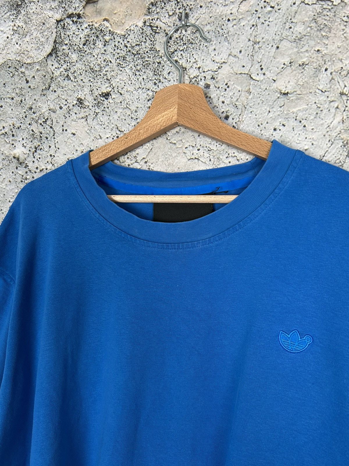 Adidas Adidas Oversized Three Stripes Tee Boxy Baggy Streetwear Size US XL / EU 56 / 4 - 3 Thumbnail