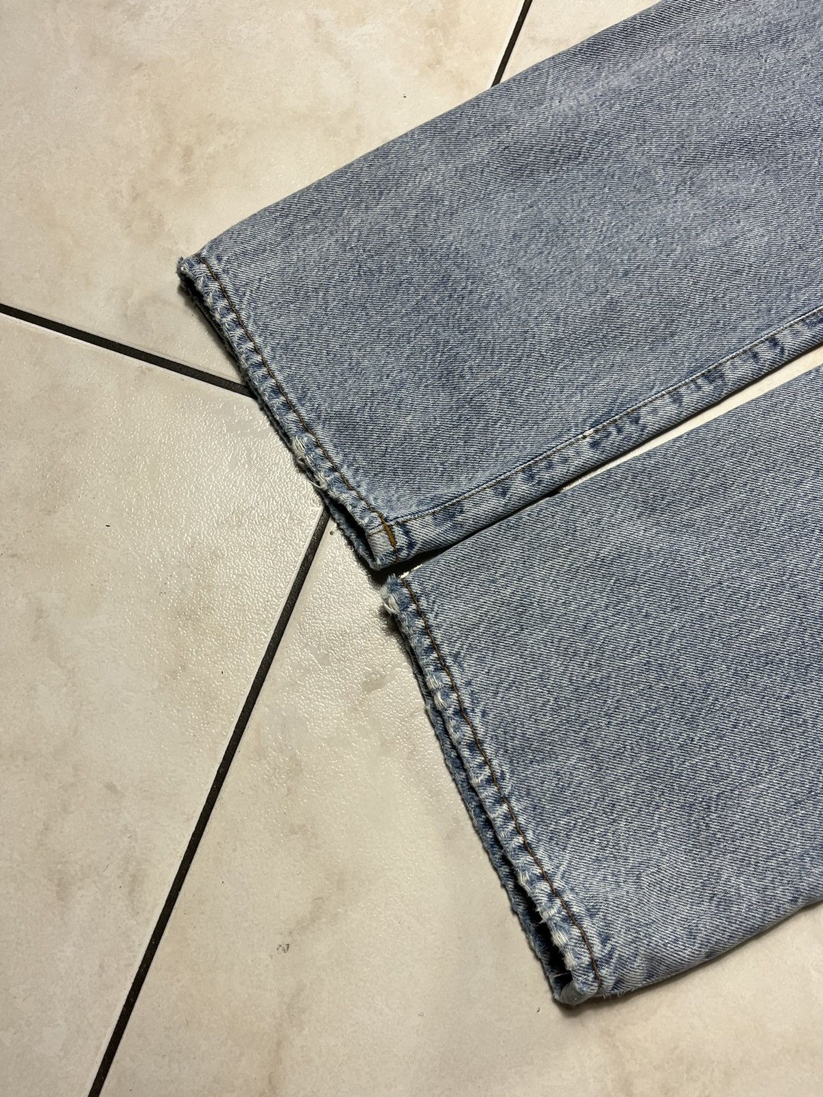 Acne Studios 32x34 1996 Light Blue Trash distressed jeans