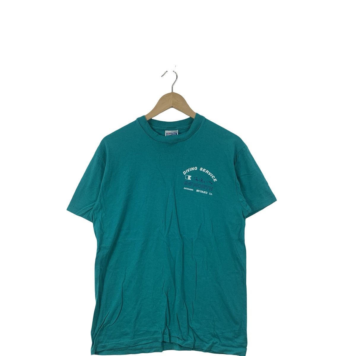 Vintage Vintage OKINAWA MIYAKO DIVING Service Graphic Logo 24° Size US L / EU 52-54 / 3 - 5 Thumbnail