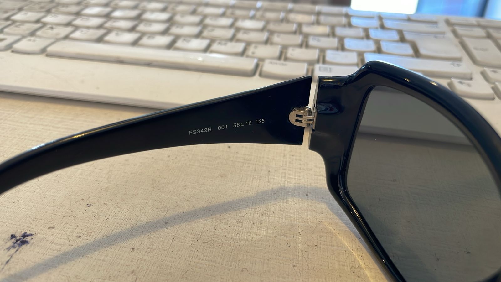 Fendi 2000S FENDI SUNGLASSES Size ONE SIZE - 3 Thumbnail