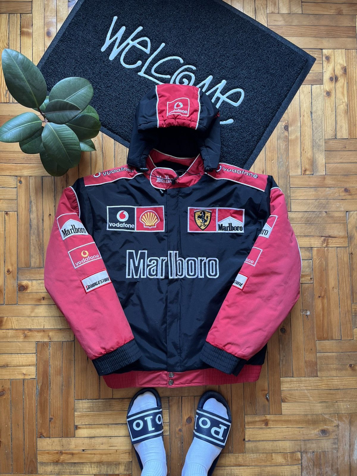 Ferrari Vintage 90's Marlboro Ferrari Red Racing Jacket Nascar Size US L / EU 52-54 / 3 - 1 Thumbnail