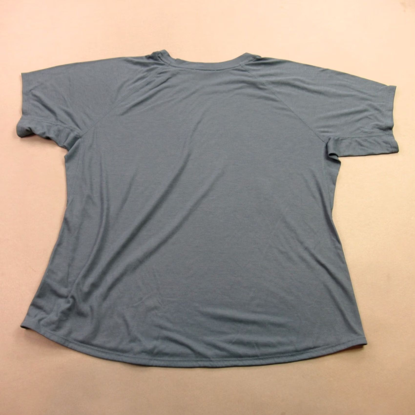 Patagonia Patagonia Shirt Mens Large Blue Short Sleeve Crew Neck Outdoor Capilene Size US L / EU 52-54 / 3 - 5 Thumbnail
