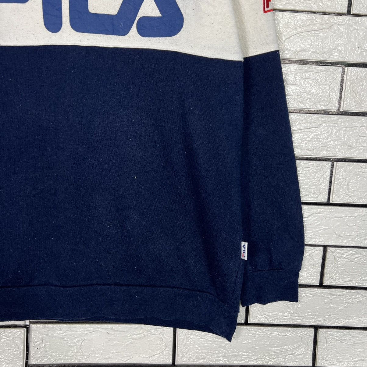 Fila FILA Big Logo Colorblock Crewneck Sweatshirt #4271-C194 Size US L / EU 52-54 / 3 - 8 Thumbnail
