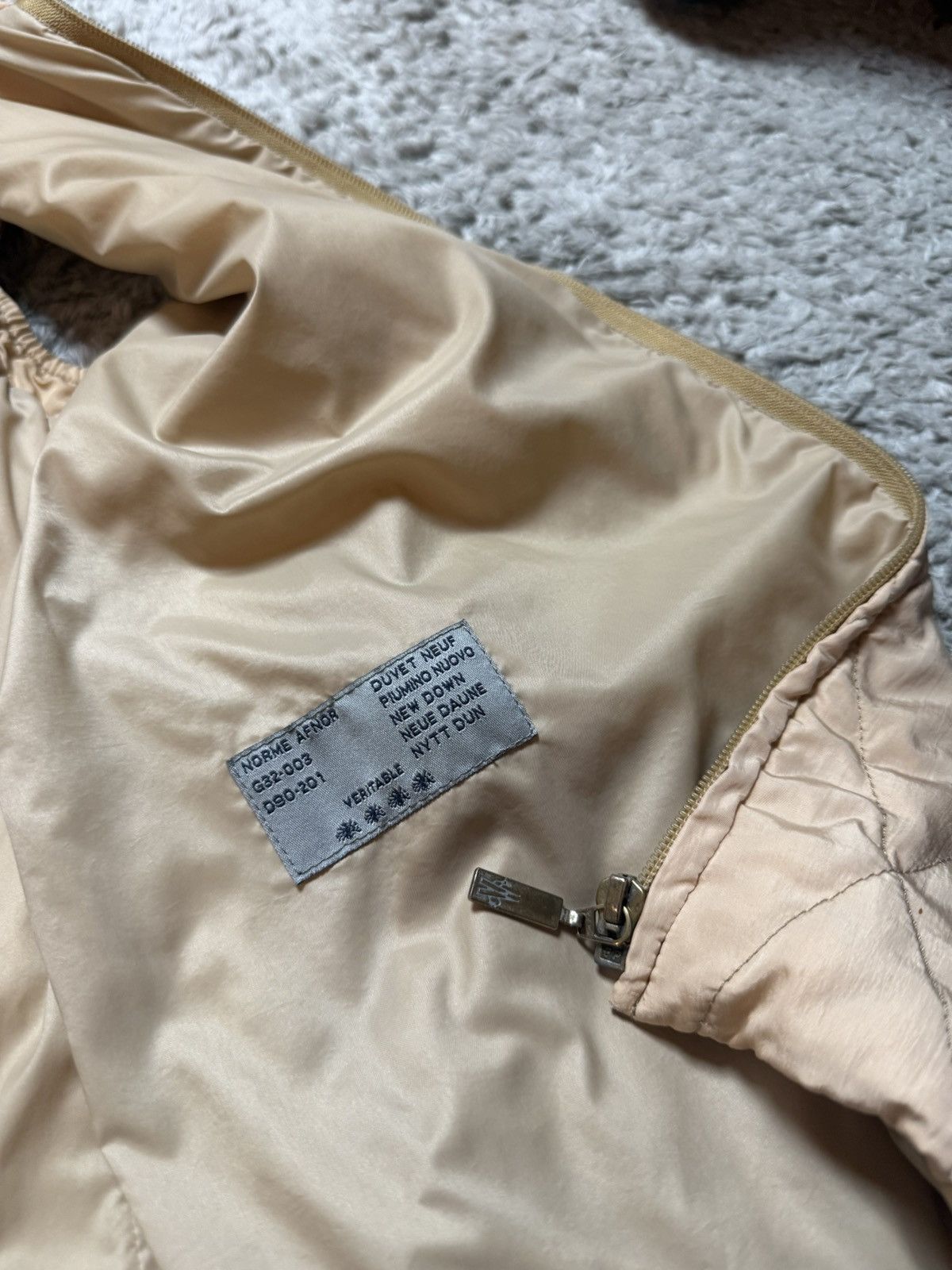 Moncler 90s Moncler Rare Vest Puffer Vintage Luxury Drip Streetwear Size US M / EU 48-50 / 2 - 9 Thumbnail