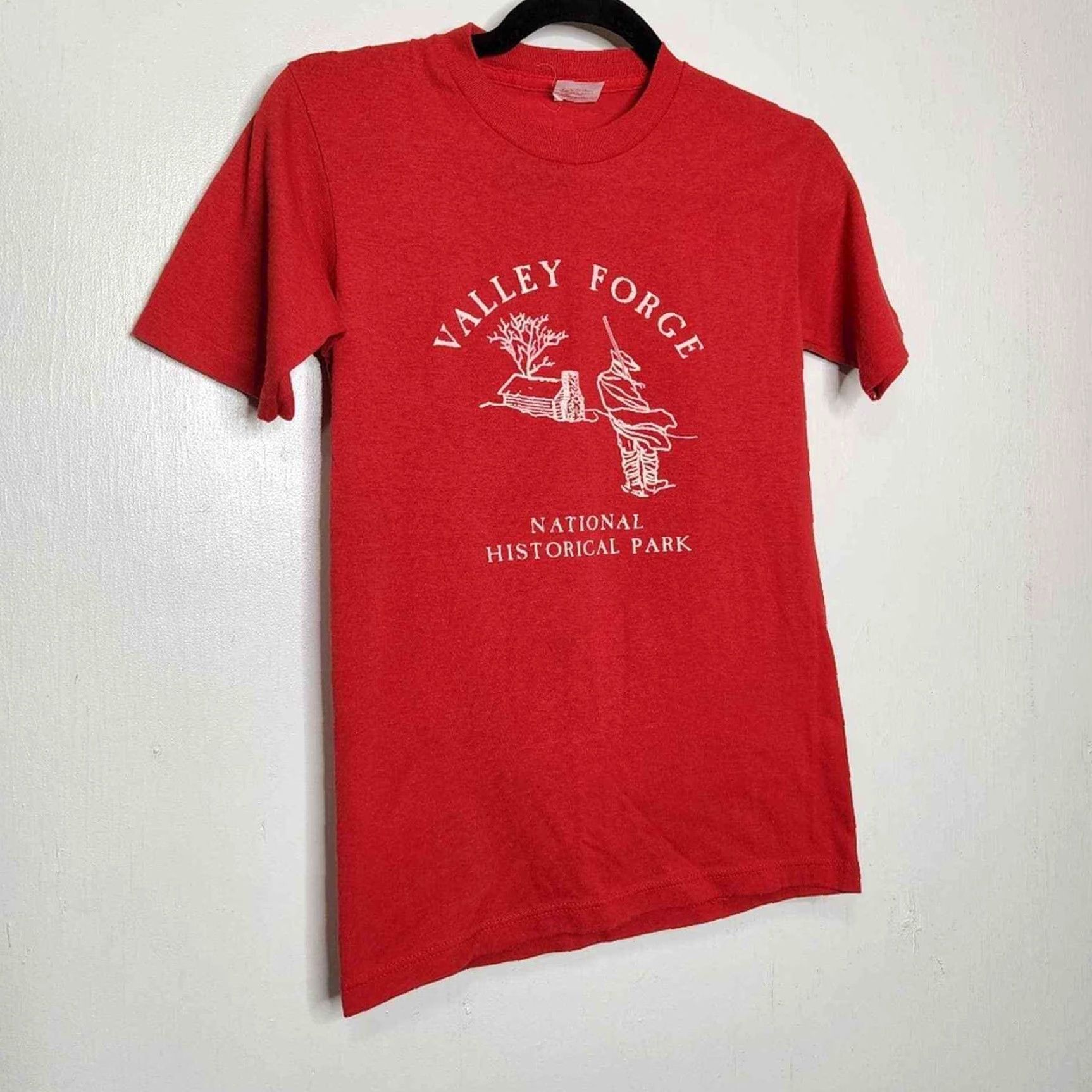 Vintage VINTAGE Valley Forge Historical National Park Single Stitch Shirt VTG Rare Shirt S Red Unisex Adults XS? Size US S / EU 44-46 / 1 - 2 Thumbnail
