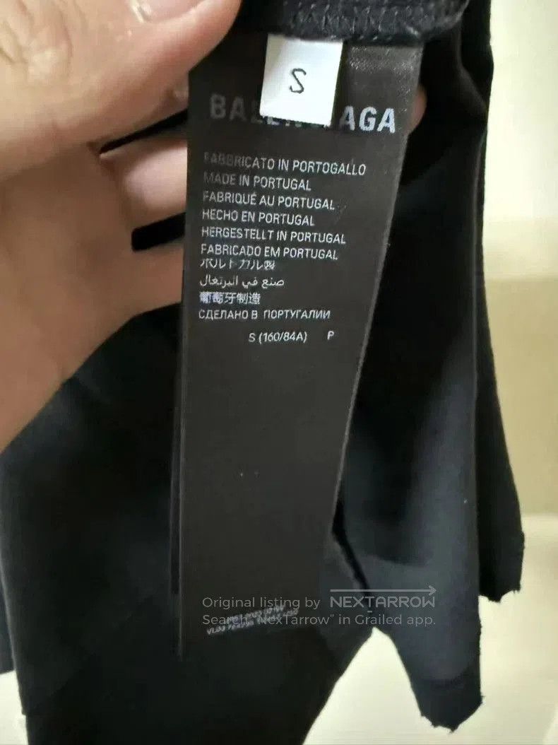 Balenciaga Balenciaga Blurred Logo Short Sleeve Tee. Size US S / EU 44-46 / 1 - 4 Thumbnail