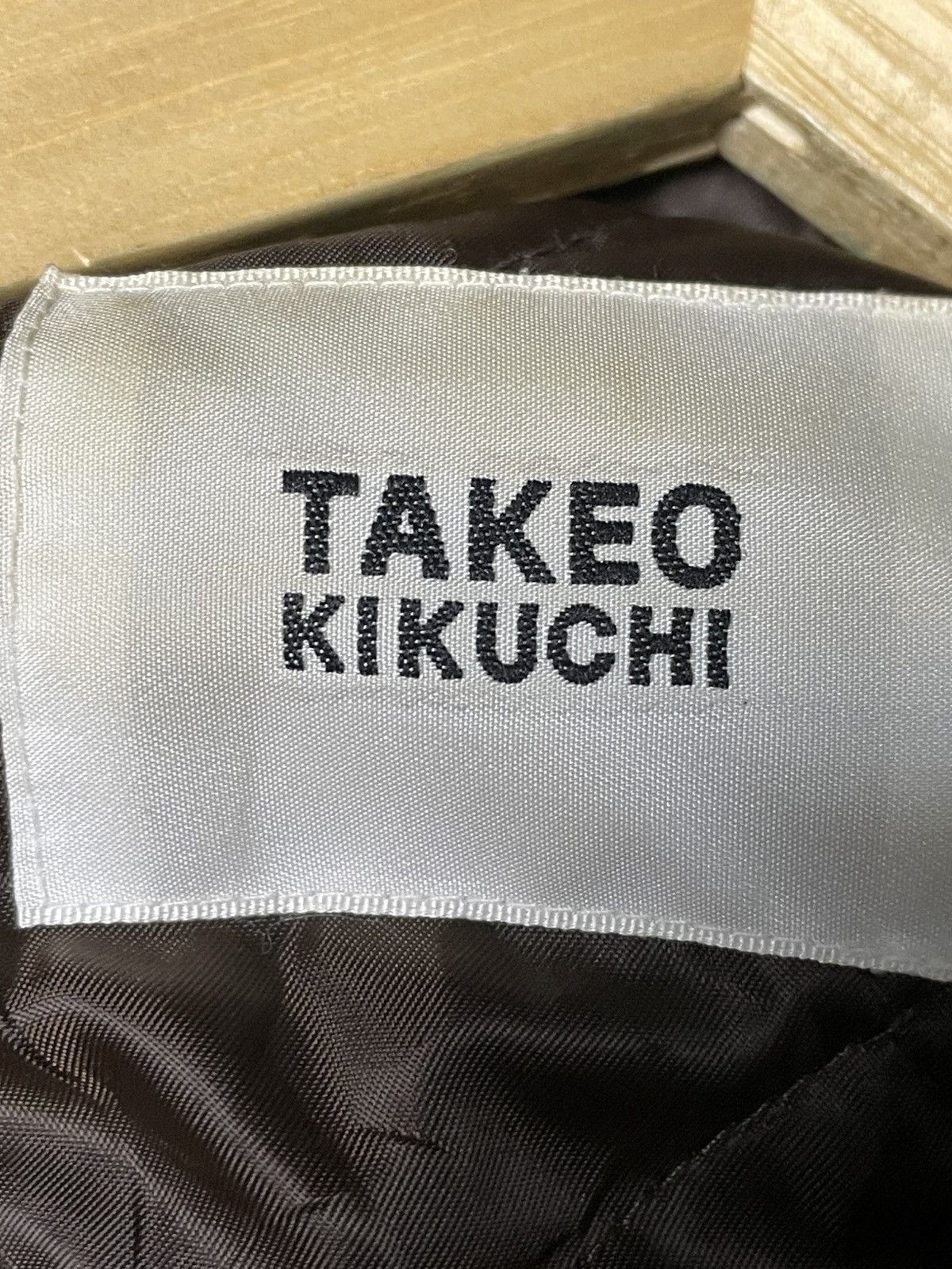 Japanese Brand × Takeo Kikuchi × Vintage Vintage TAKEO KIKUCHI Fur Lining Hooded Jacket (85) Size US XS / EU 42 / 0 - 9 Thumbnail