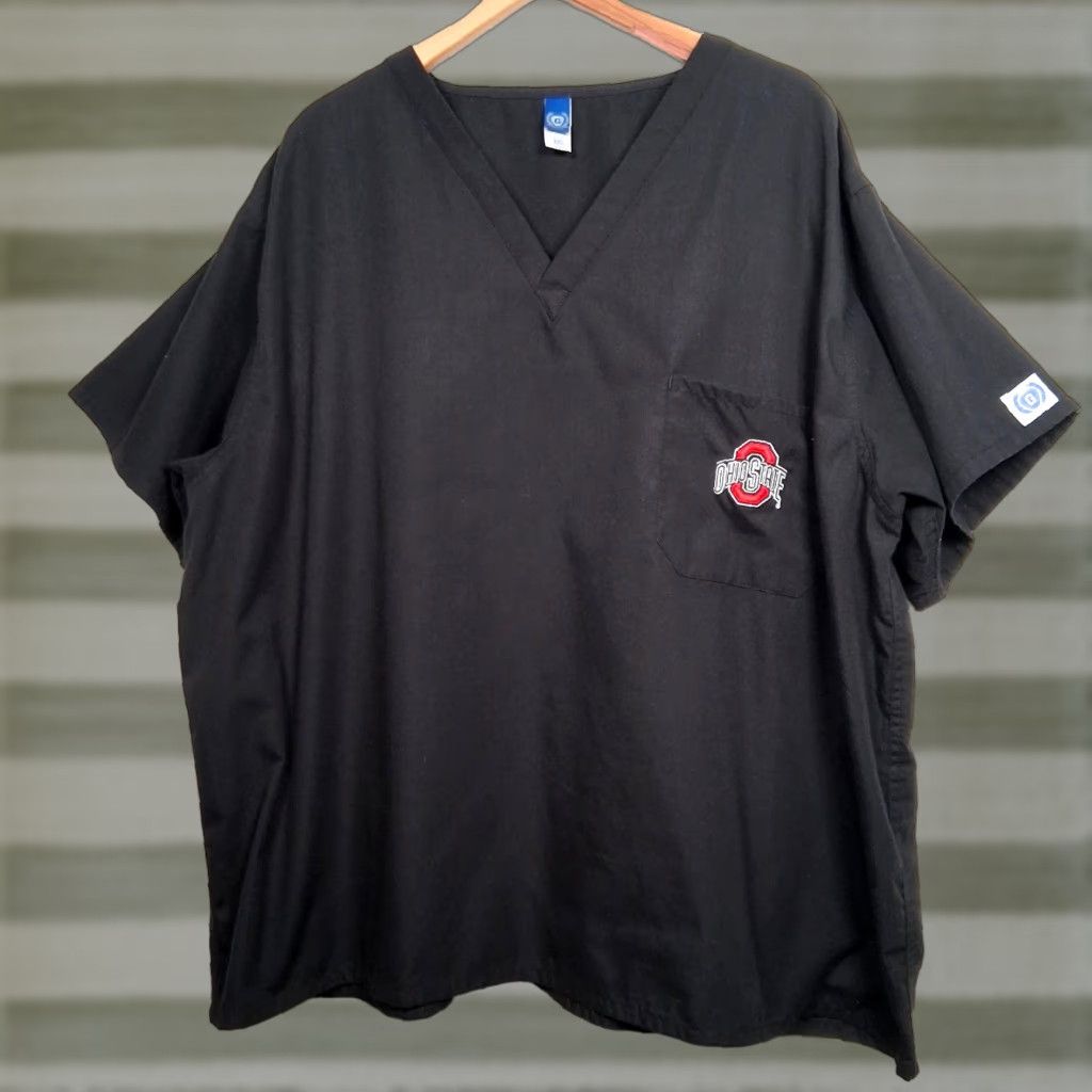 Vintage Ohio State University Scrub Top 3XL Black Short Sleeve V Neck Buckeyes Medical Size US XXL / EU 58 / 5 - 1 Thumbnail