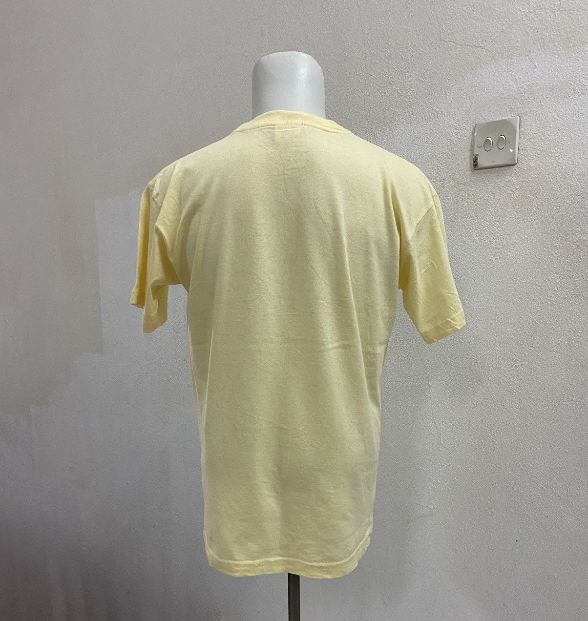 Vintage VINTAGE SHENMUE MERCHANDISE BY SEGA TEE Size US M / EU 48-50 / 2 - 4 Thumbnail