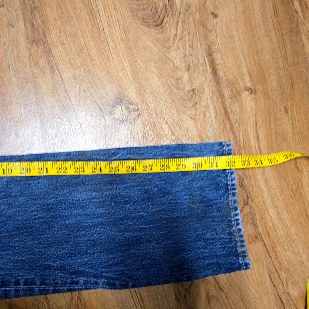 Levi's Levi's 501 Jeans Button Fly Faded Blue Denim 34x34 Size US 34 / EU 50 - 12 Thumbnail