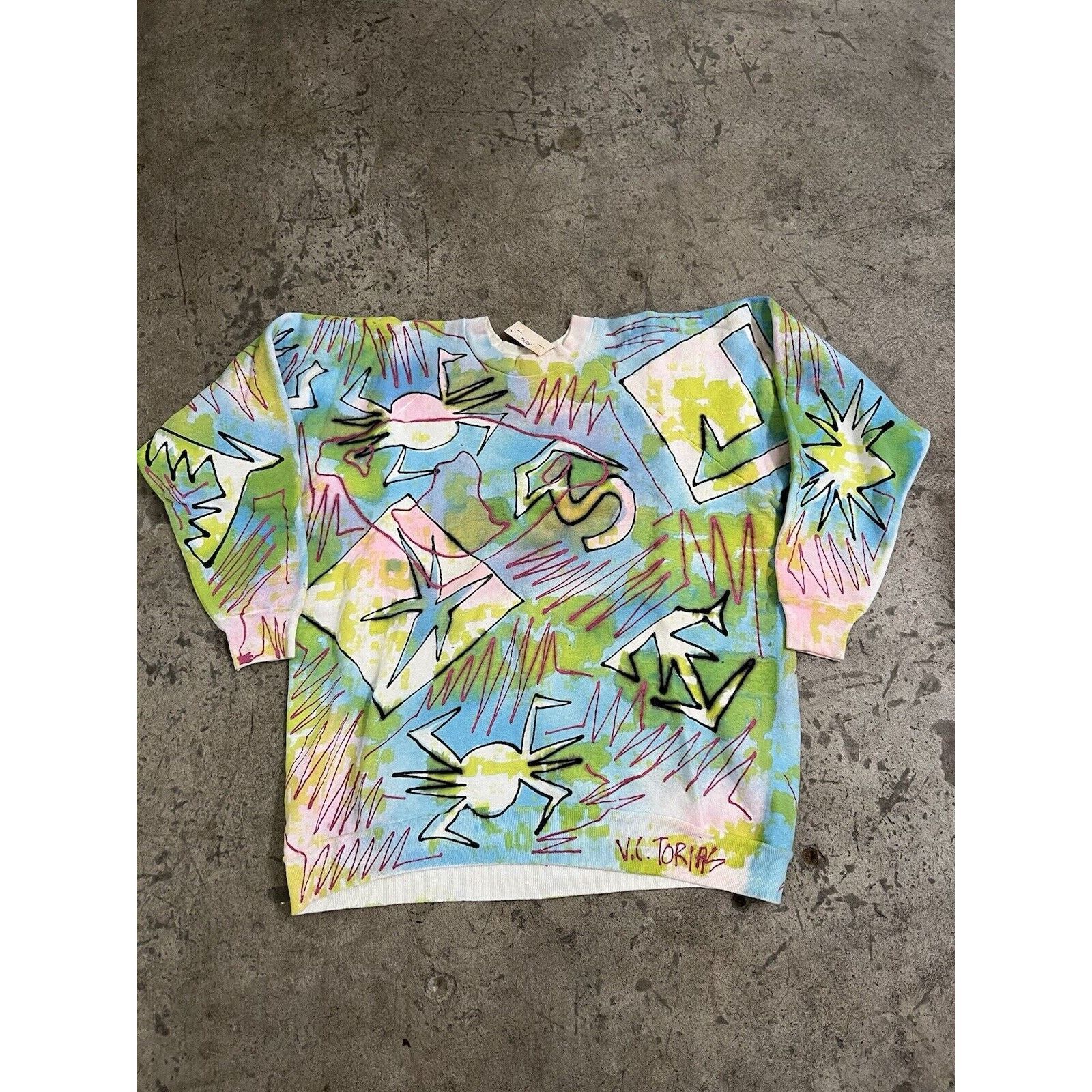 Vintage V.C. Torias For Fred Segal 87 Hand Painted Art sweat
