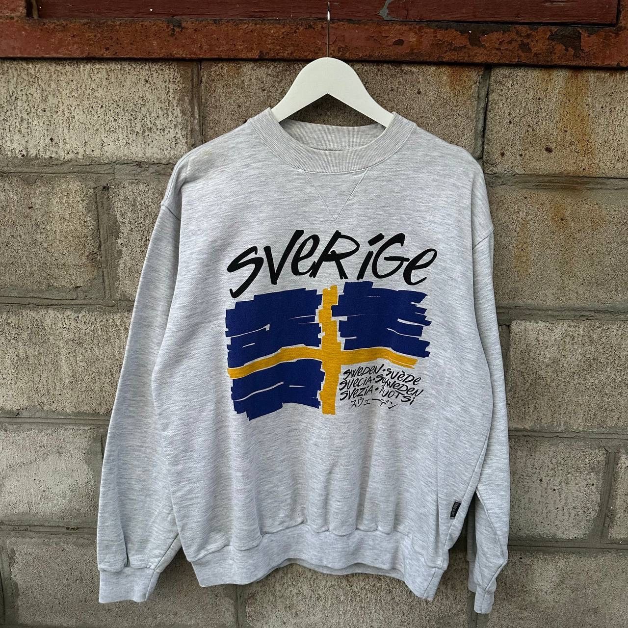 Atletica Vintage Sverige Sweatshirt Swedish Big Logo Y2K 00s USA Size US L / EU 52-54 / 3 - 1 Thumbnail