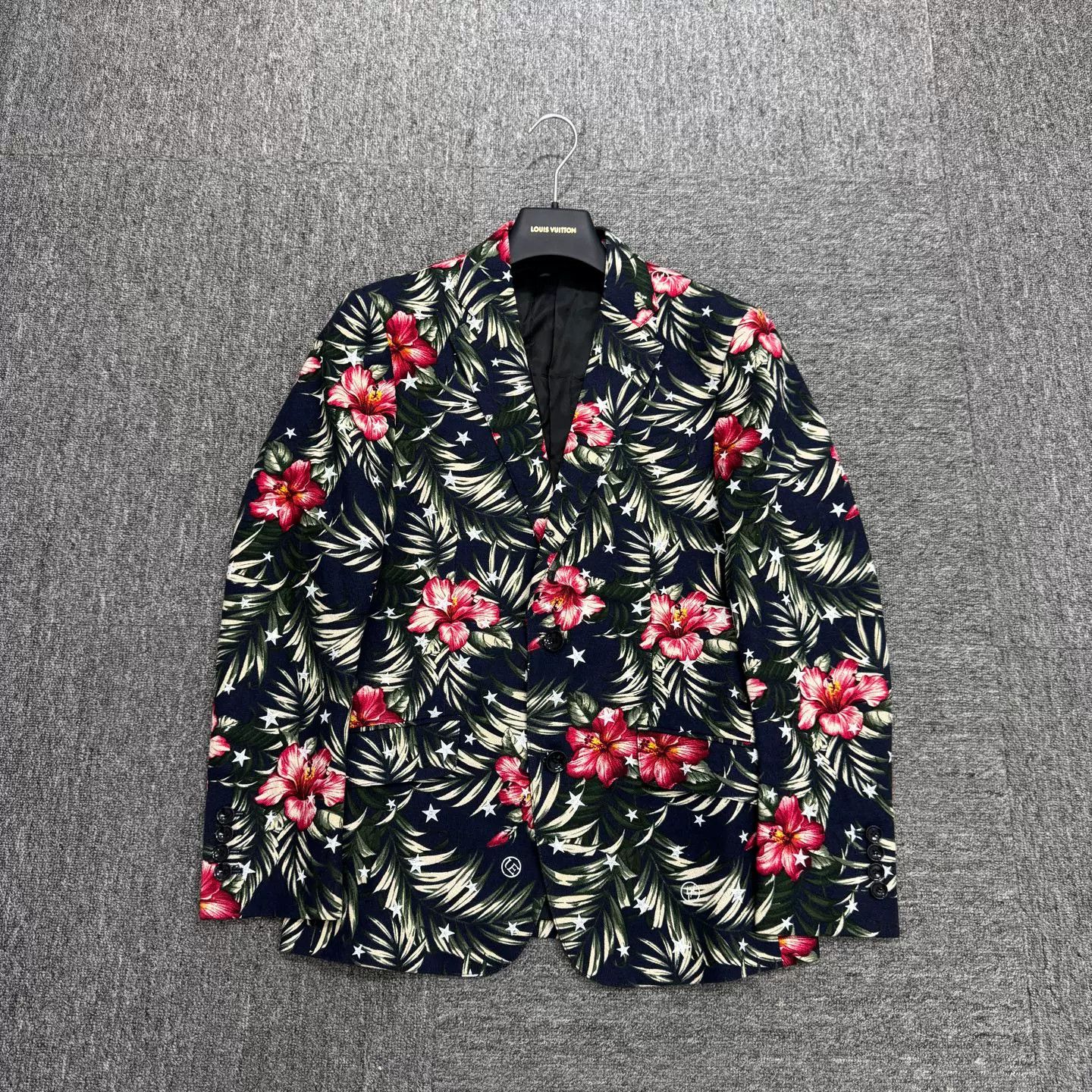 uniform experiment uniform experiment Hiroshi Fujiwara floral blazer Size US S / EU 44-46 / 1 - 1 Thumbnail