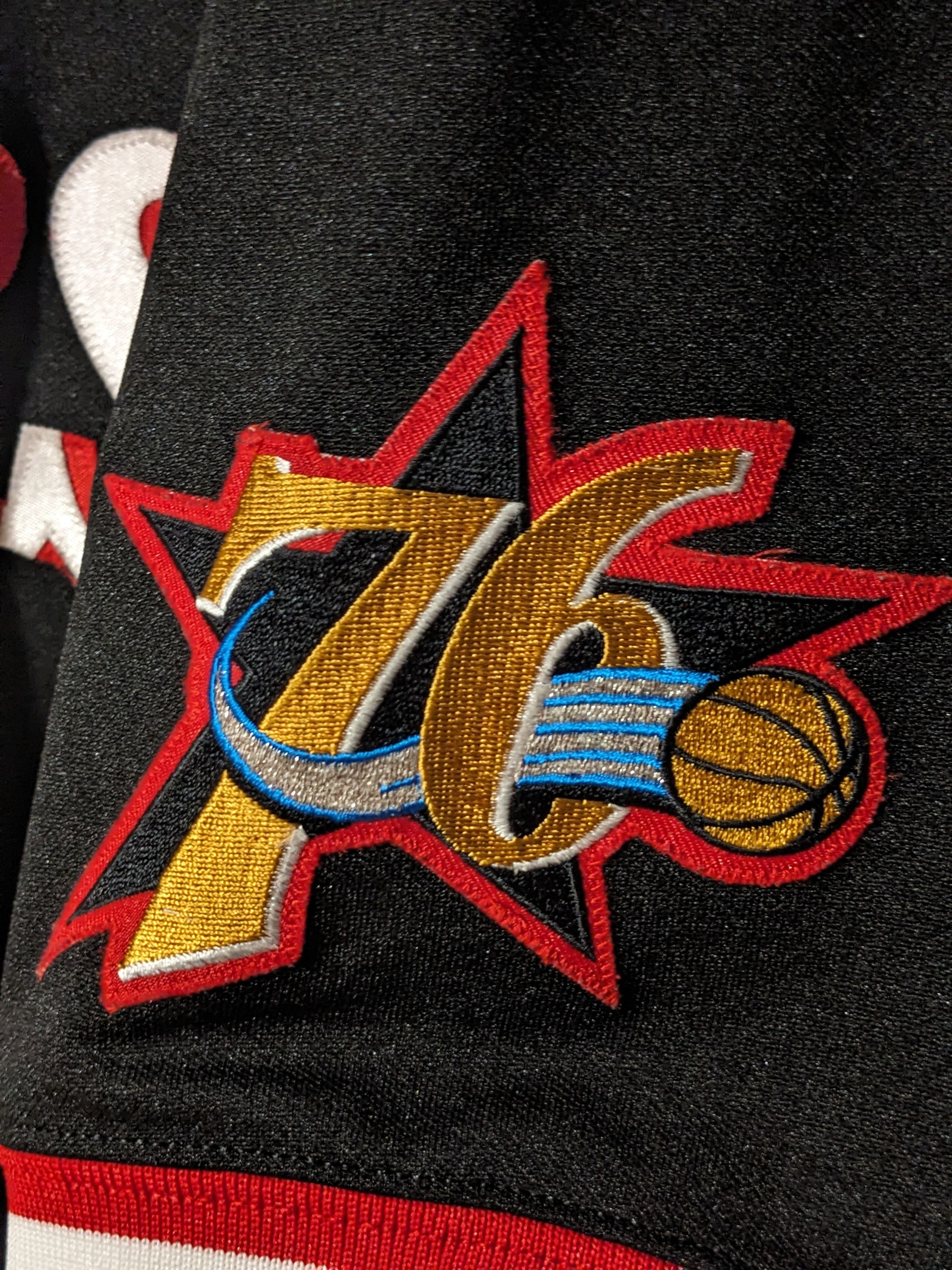 NBA × Vintage Vintage 90s Philadelphia 76ers Iverson NBA Basketball Jersey Size US L / EU 52-54 / 3 - 6 Thumbnail