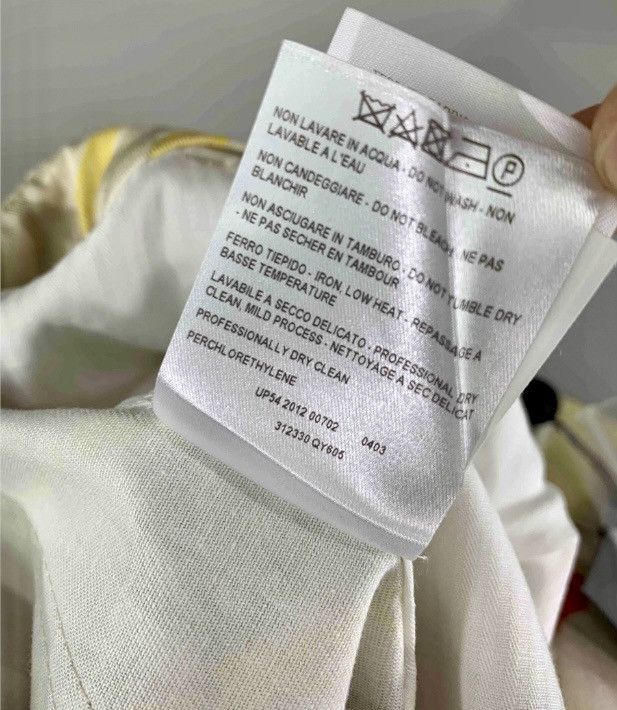 Alexander McQueen Alexander McQueen 🇮🇹 tropical sunrise walking shorts 50 NEW Size US 34 / EU 50 - 14 Thumbnail