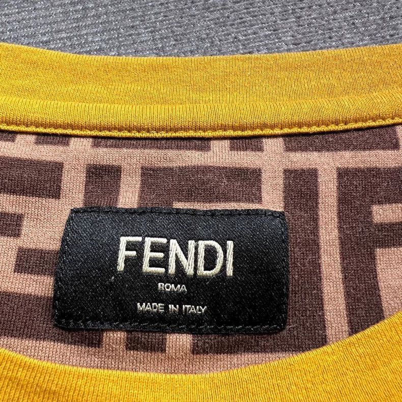 Fendi Fendi Logo Printed Short Sleeve TShirt Size US M / EU 48-50 / 2 - 4 Thumbnail