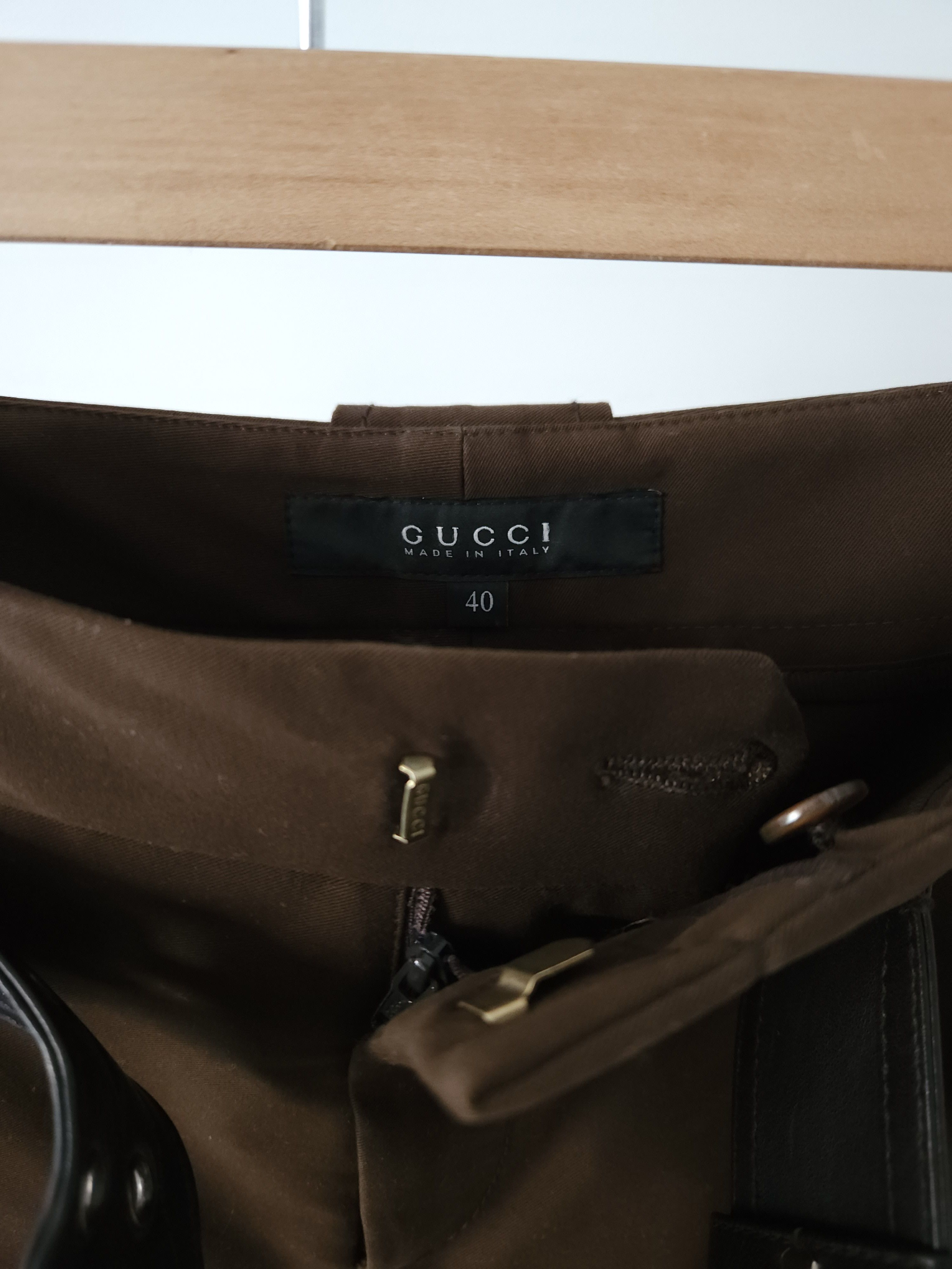 Gucci SS2008 Gucci belted pleated high waisted wide leg shorts Size 27" / US 4 / IT 40 - 14 Thumbnail