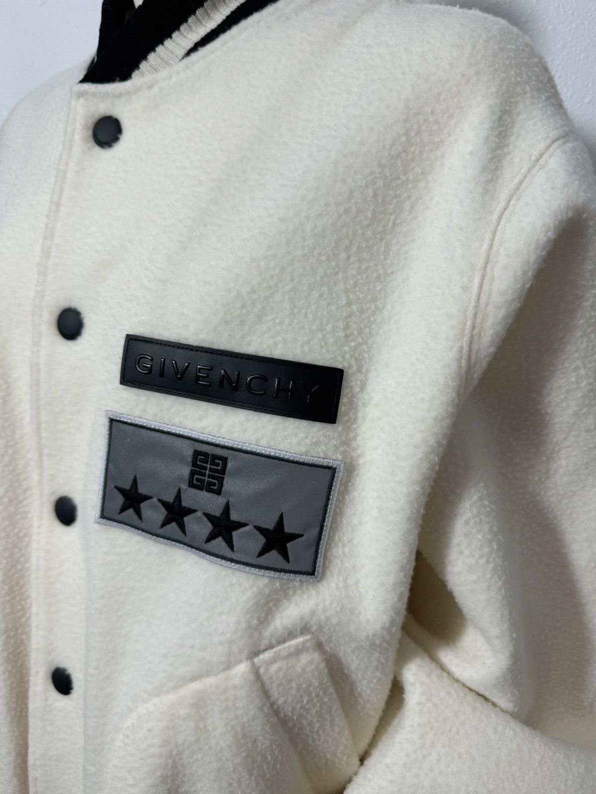 Givenchy NWT Givenchy Bomber Jacket in Cream Size US L / EU 52-54 / 3 - 4 Thumbnail