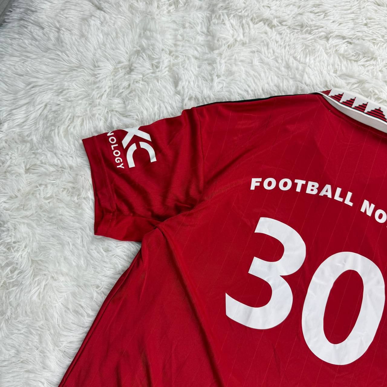 Adidas 💢Adidas Manchester United Jersey 2022 Size US M / EU 48-50 / 2 - 11 Thumbnail