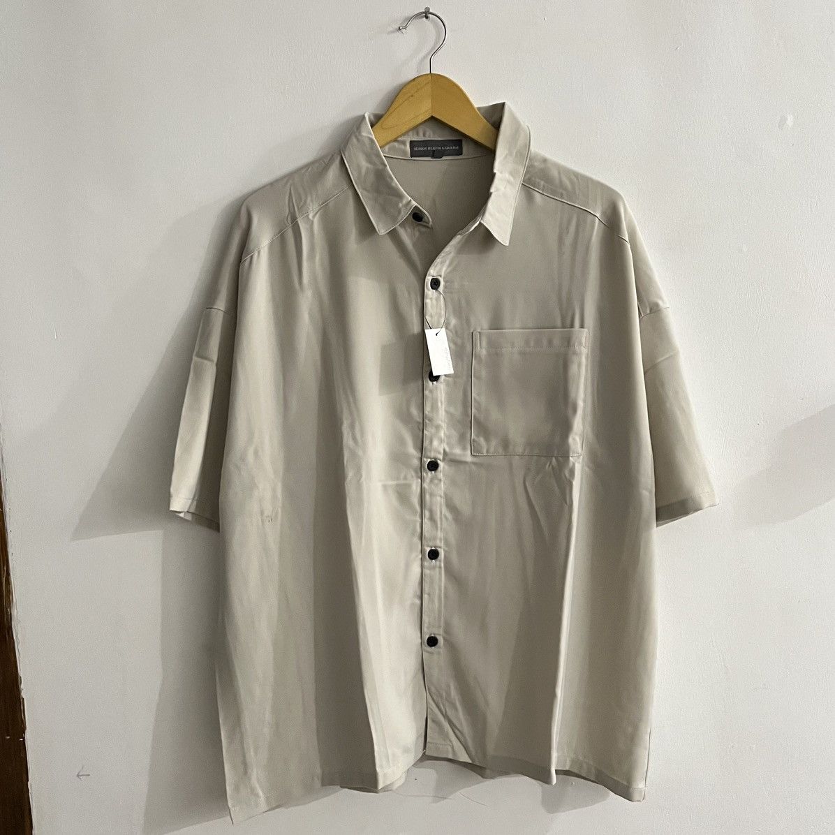 Issey Miyake Season Reason - Basic Short Sleeve Shirt Size US XL / EU 56 / 4 - 1 Thumbnail